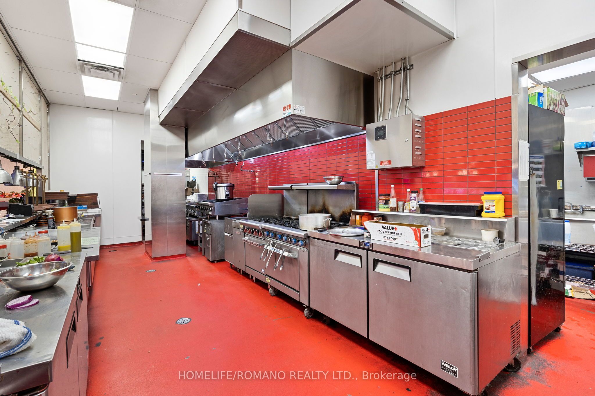 462 Adelaide Street Property Photo 28