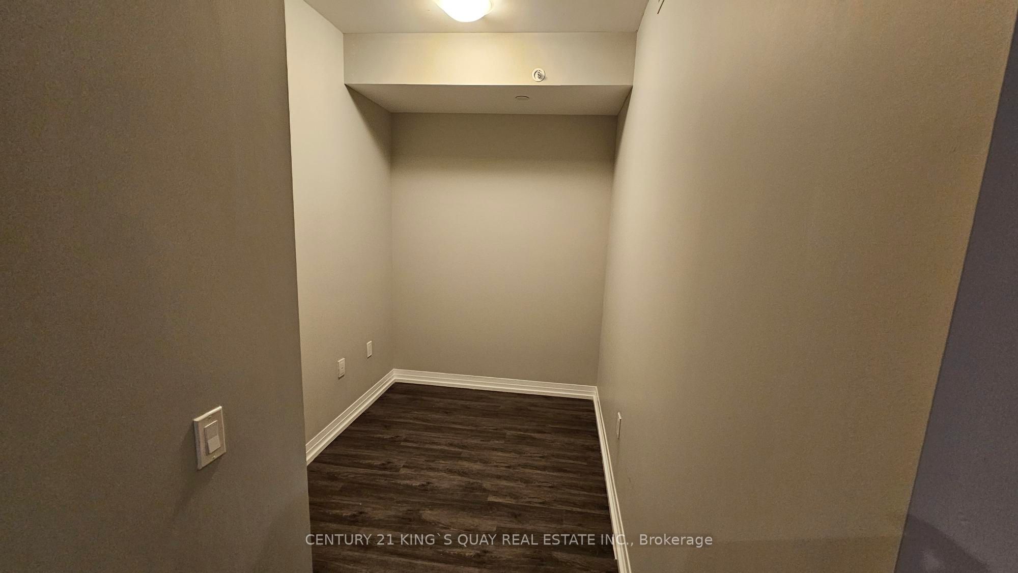 251 Jarvis Street 1703 Property Photo 11