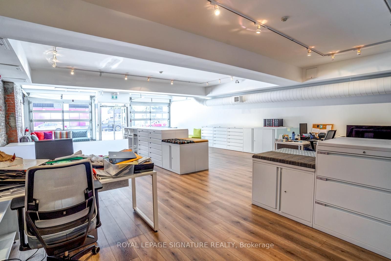 #main - 926 King Street Property Photo 15