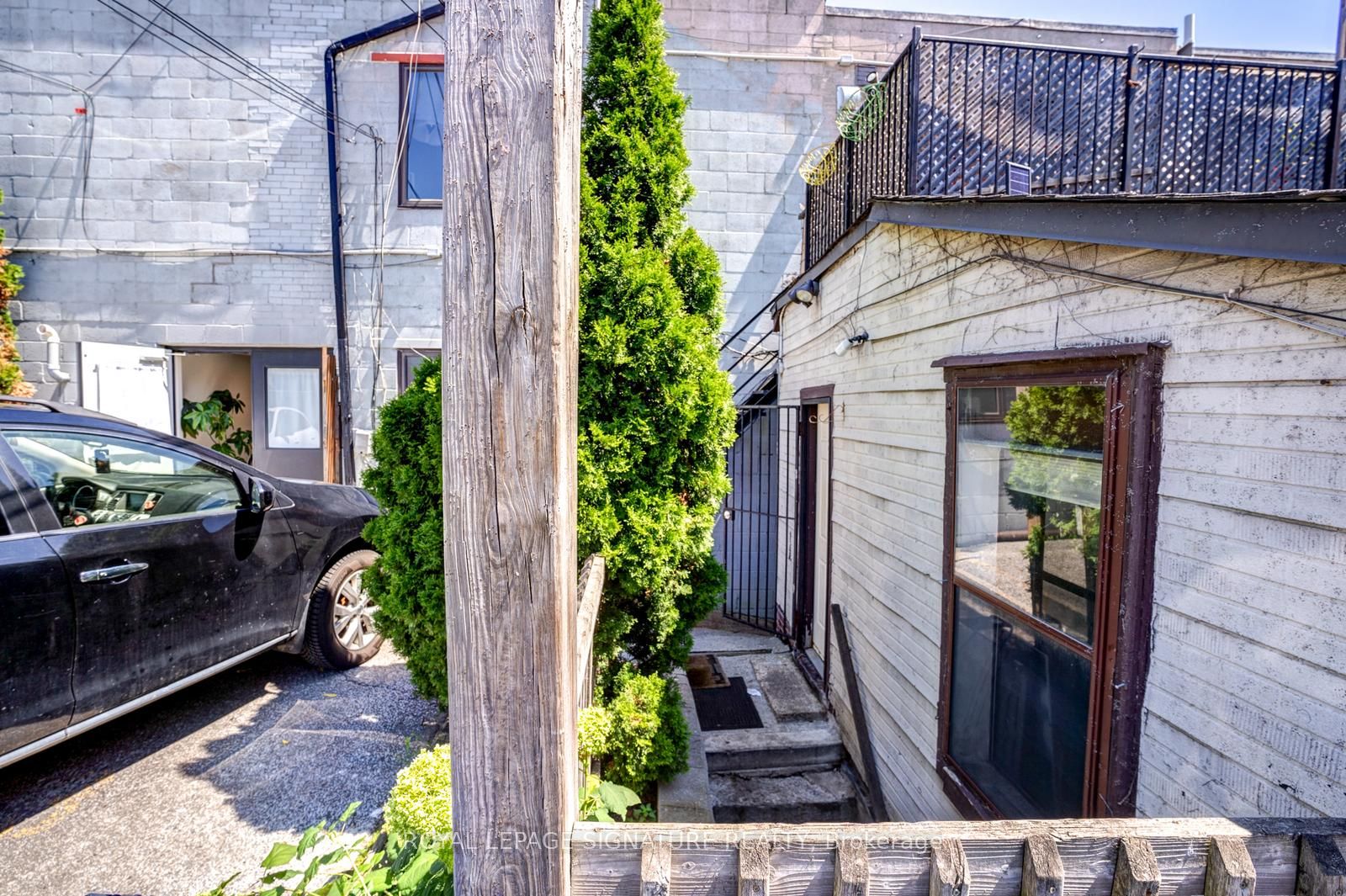 #main - 926 King Street Property Photo 26