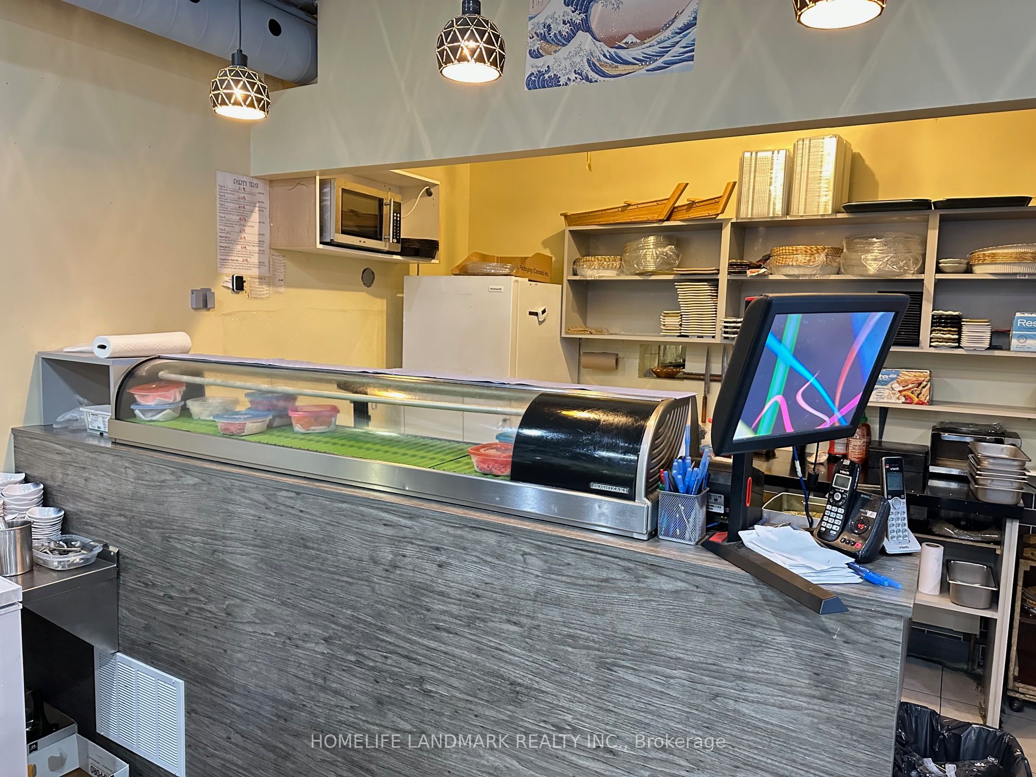 3187 Yonge Street Property Photo 7
