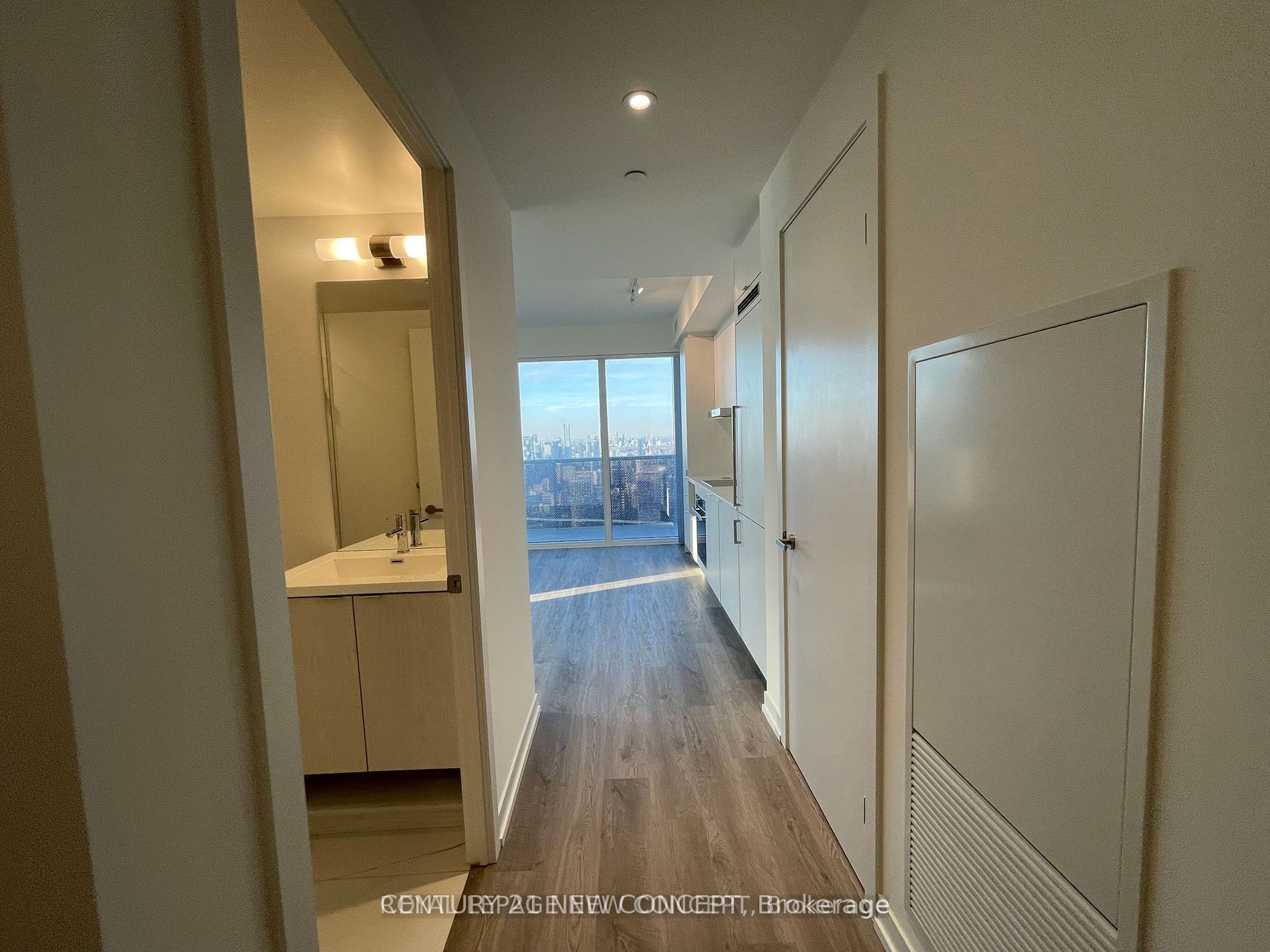 55 Cooper Street 7601 Property Photo 4