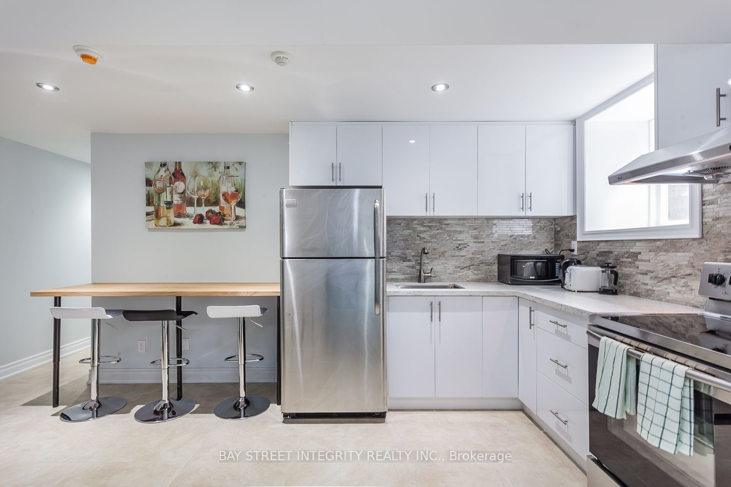 77 Homewood Avenue Property Photo 1