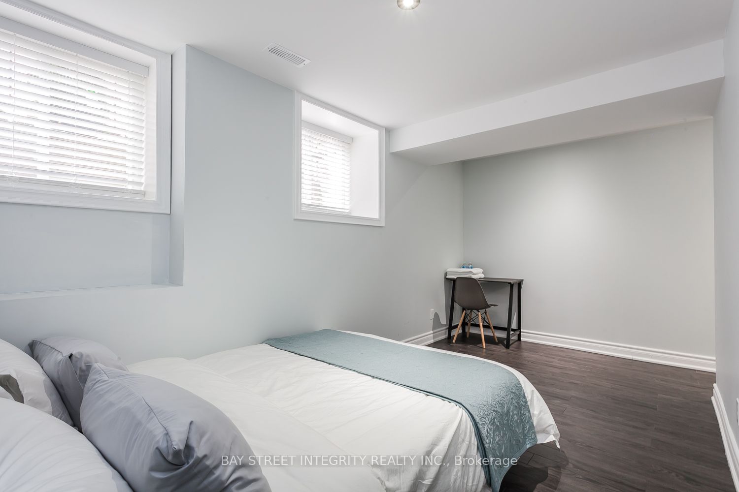 77 Homewood Avenue Property Photo 8