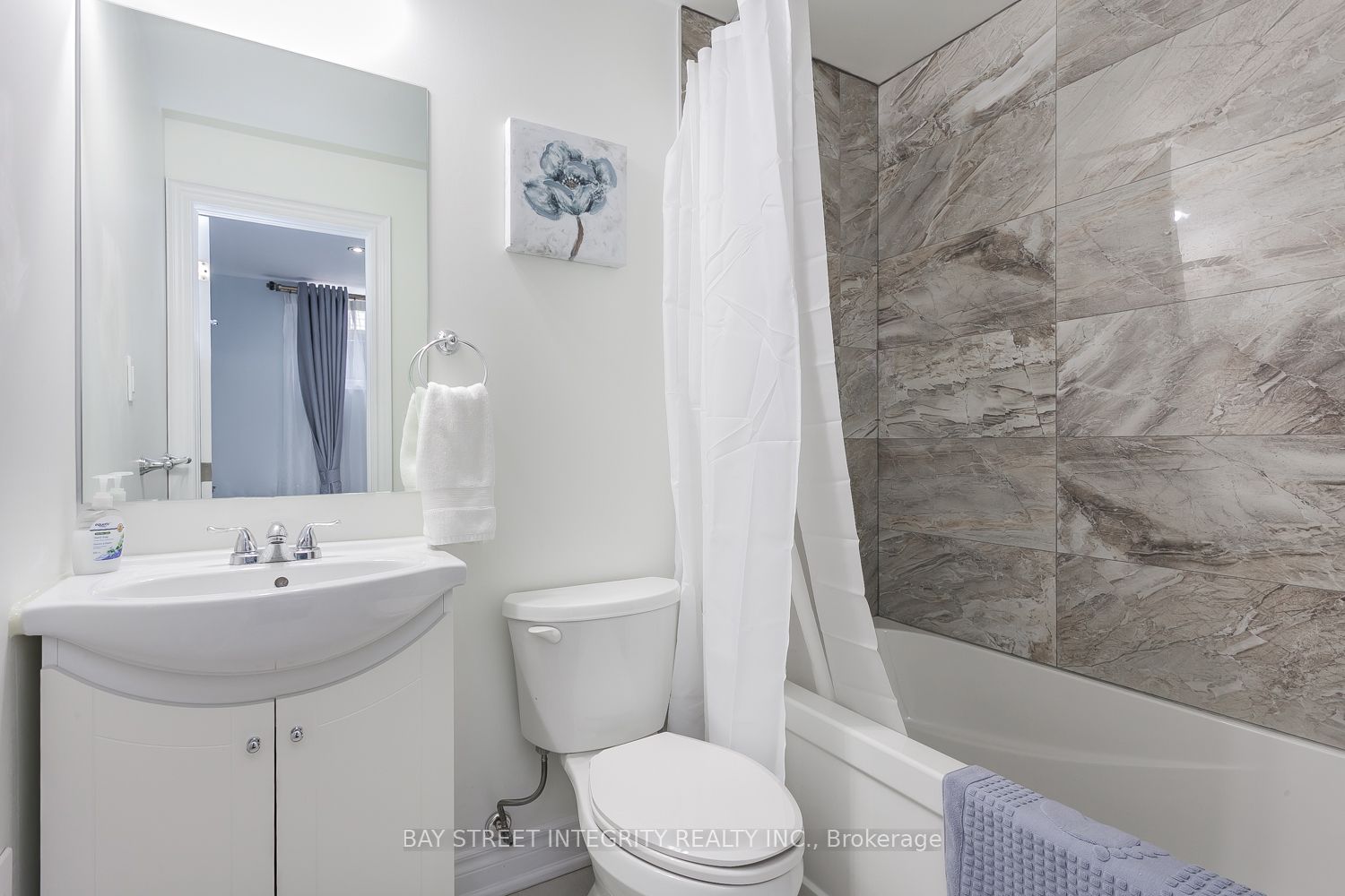 77 Homewood Avenue Property Photo 19
