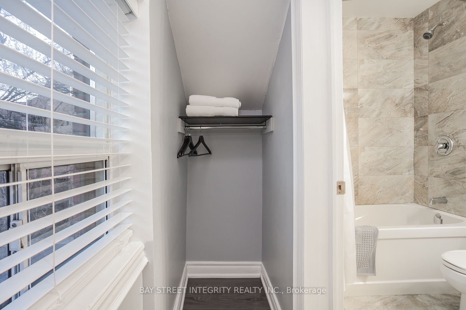 77 Homewood Avenue Property Photo 8