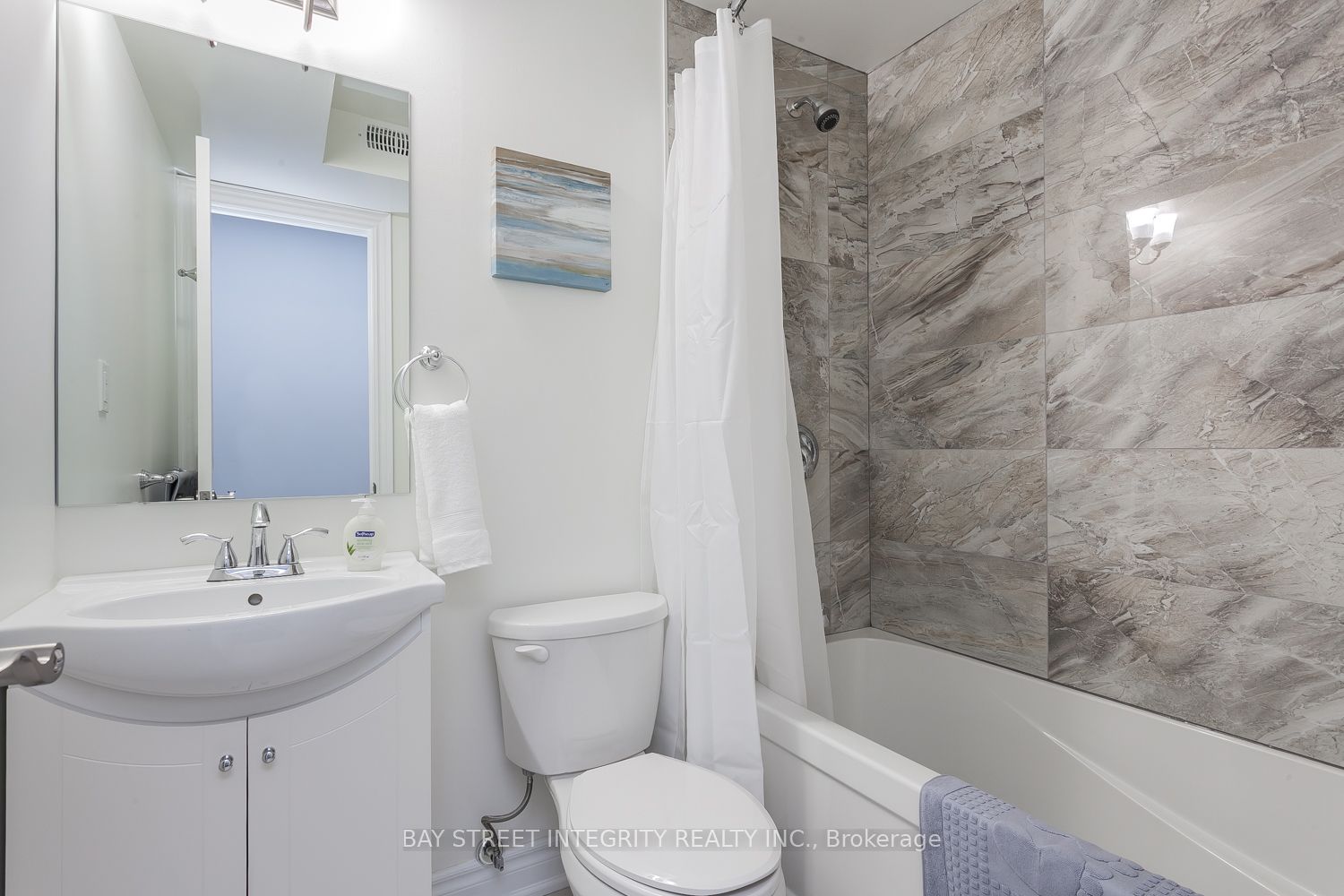 77 Homewood Avenue Property Photo 16