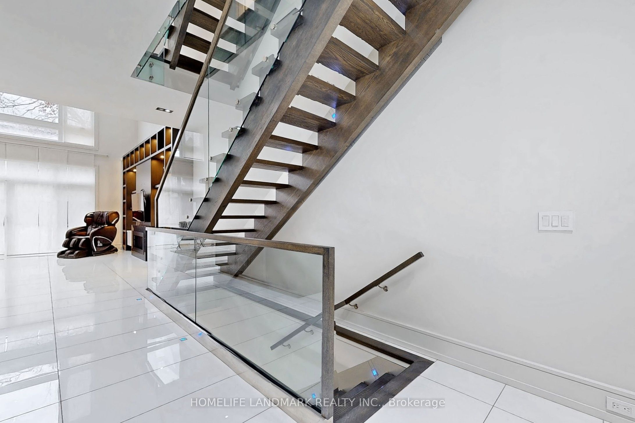 301 Jedburgh Road Property Photo 15