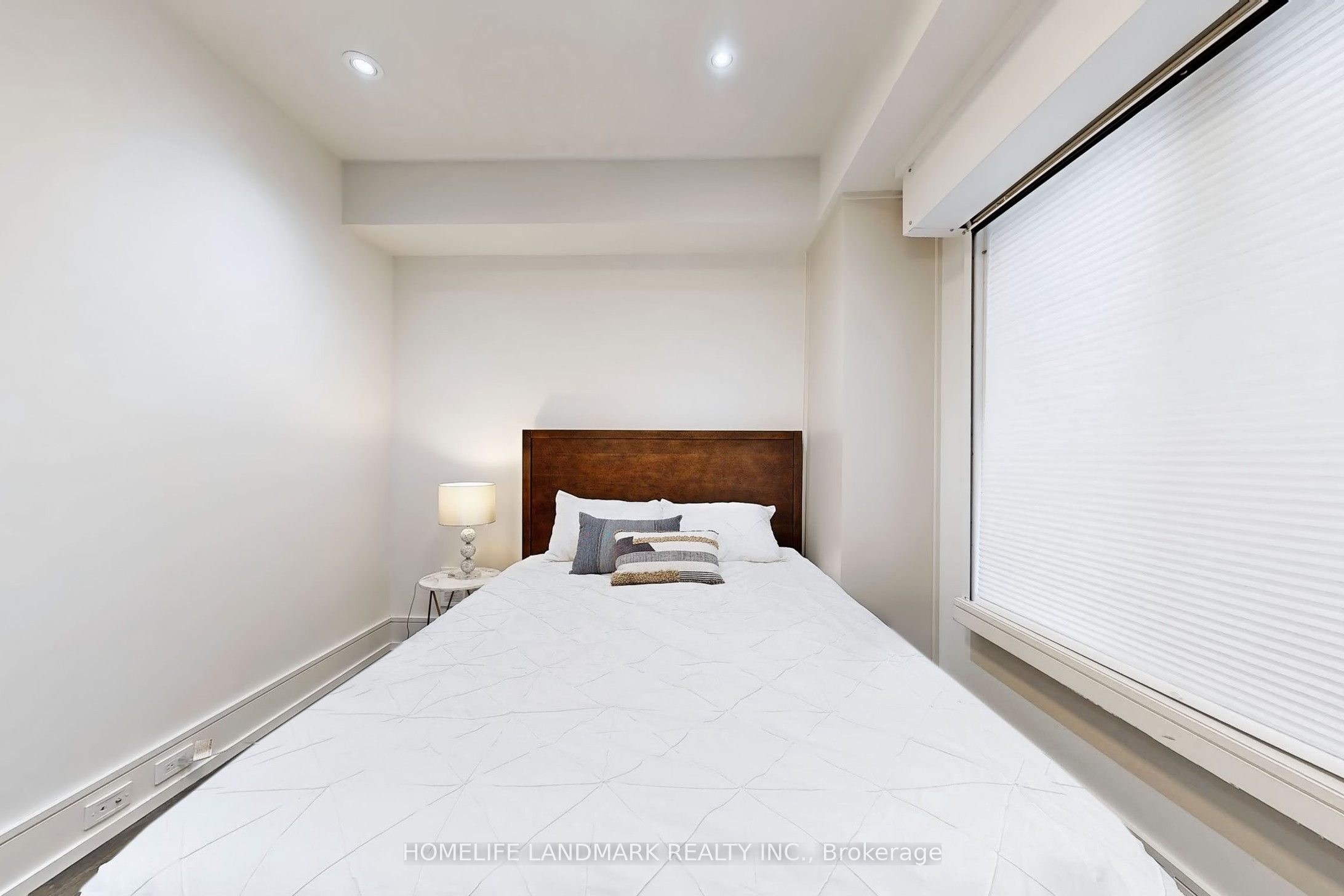 301 Jedburgh Road Property Photo 18