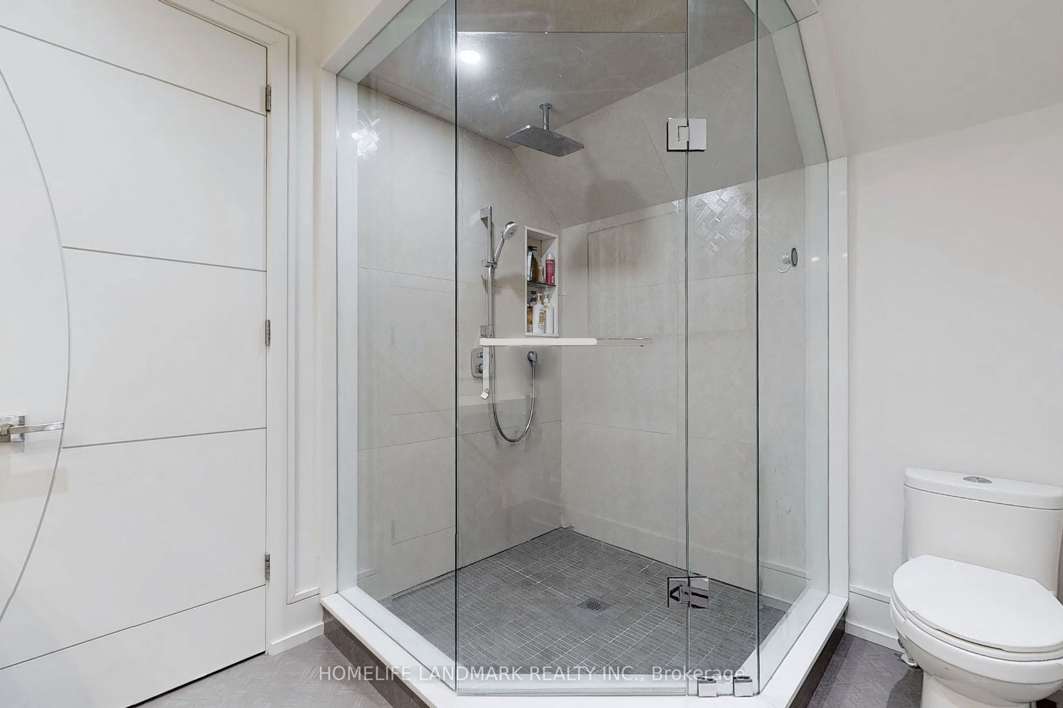 301 Jedburgh Road Property Photo 33
