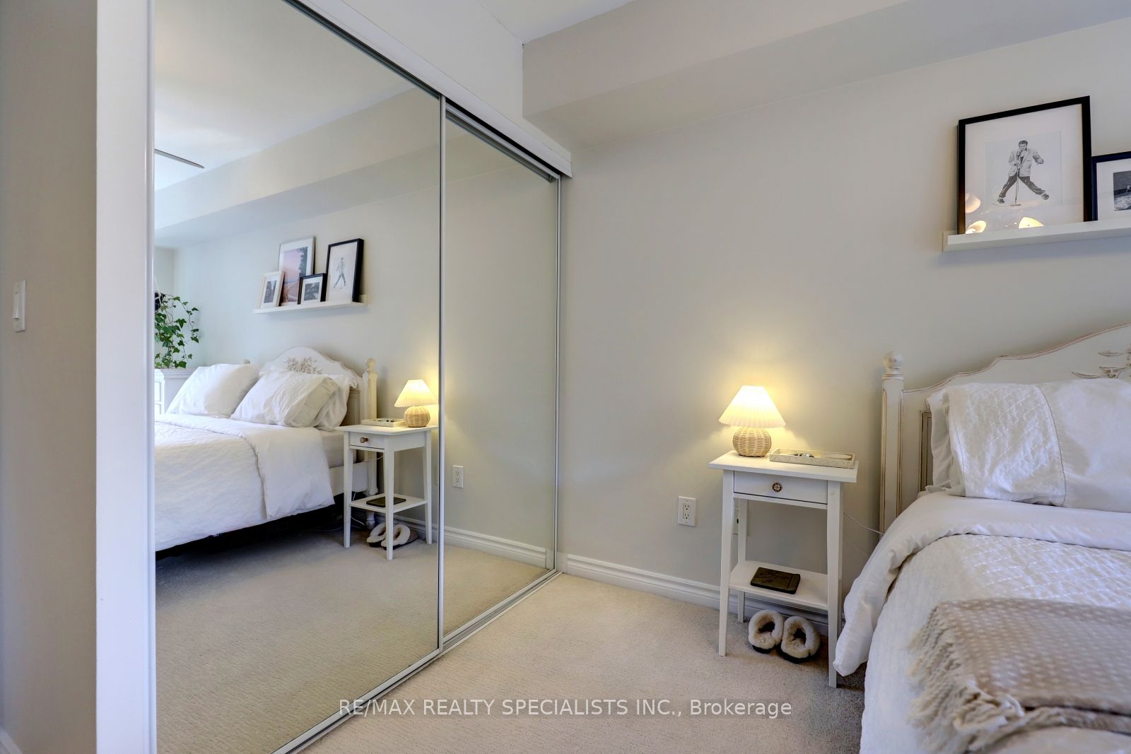 #237 - 250 Wellington Street Property Photo 28
