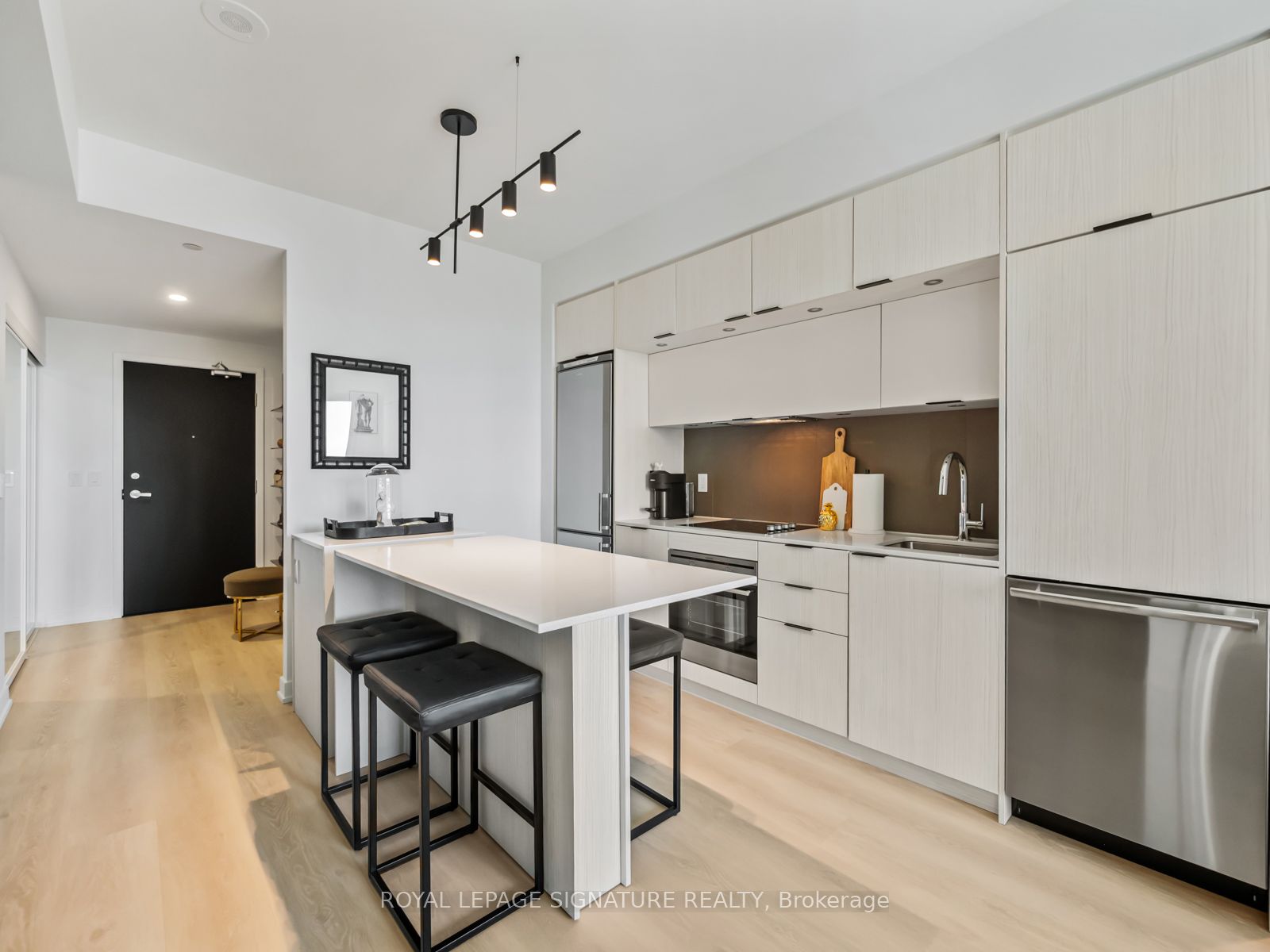 #1204 - 170 Sumach Street Property Photo 2