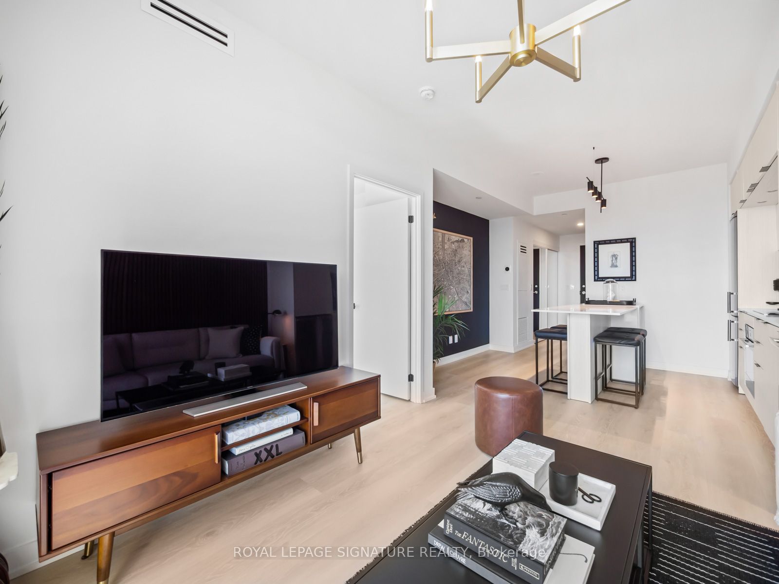 #1204 - 170 Sumach Street Property Photo 18