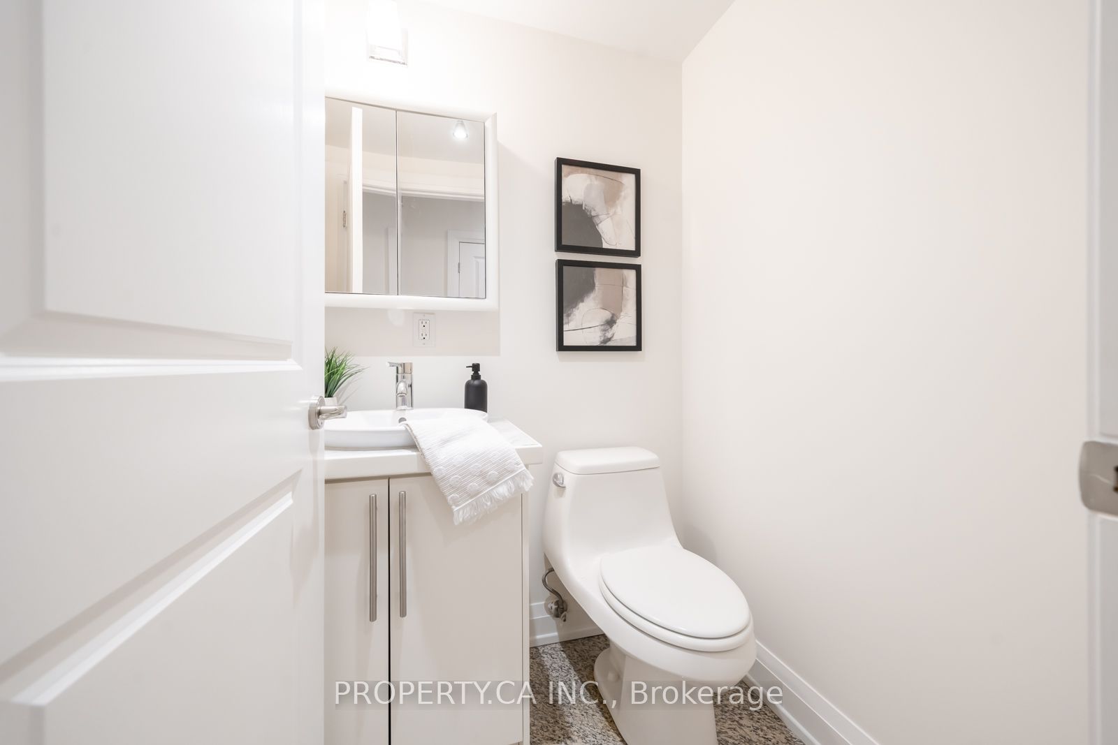 473 Dupont Street 1 Property Photo 10