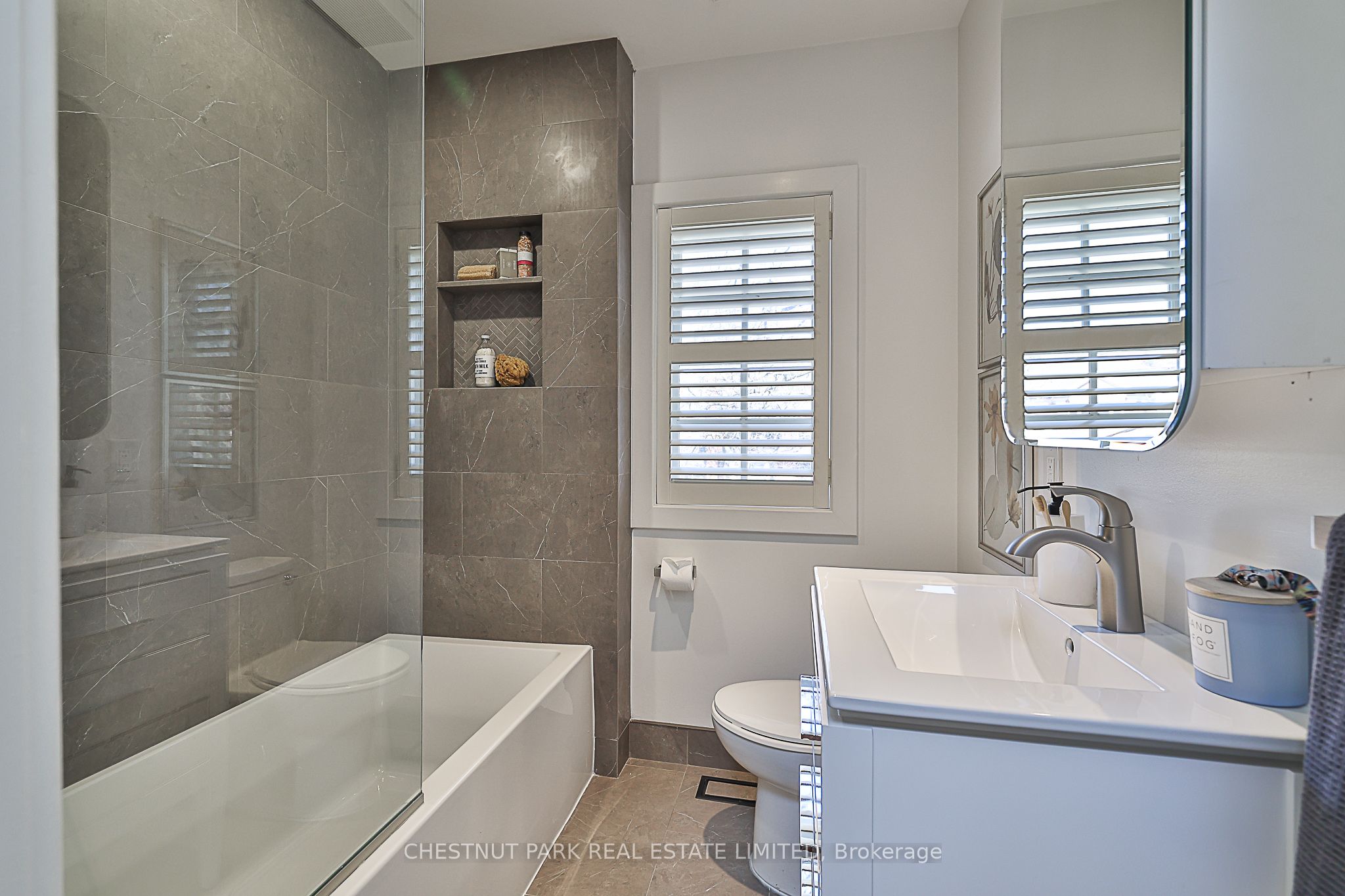 43 Glenvale Boulevard Property Photo 27