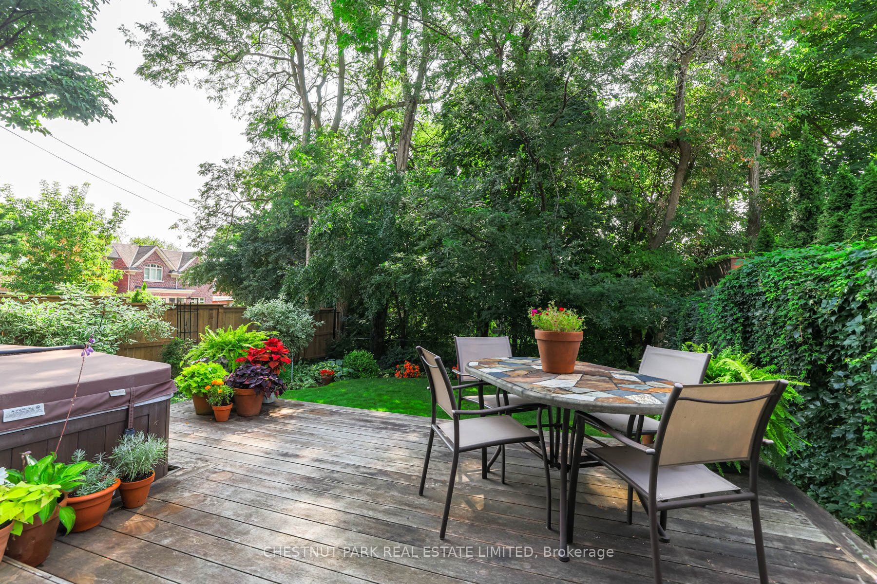43 Glenvale Boulevard Property Photo 36