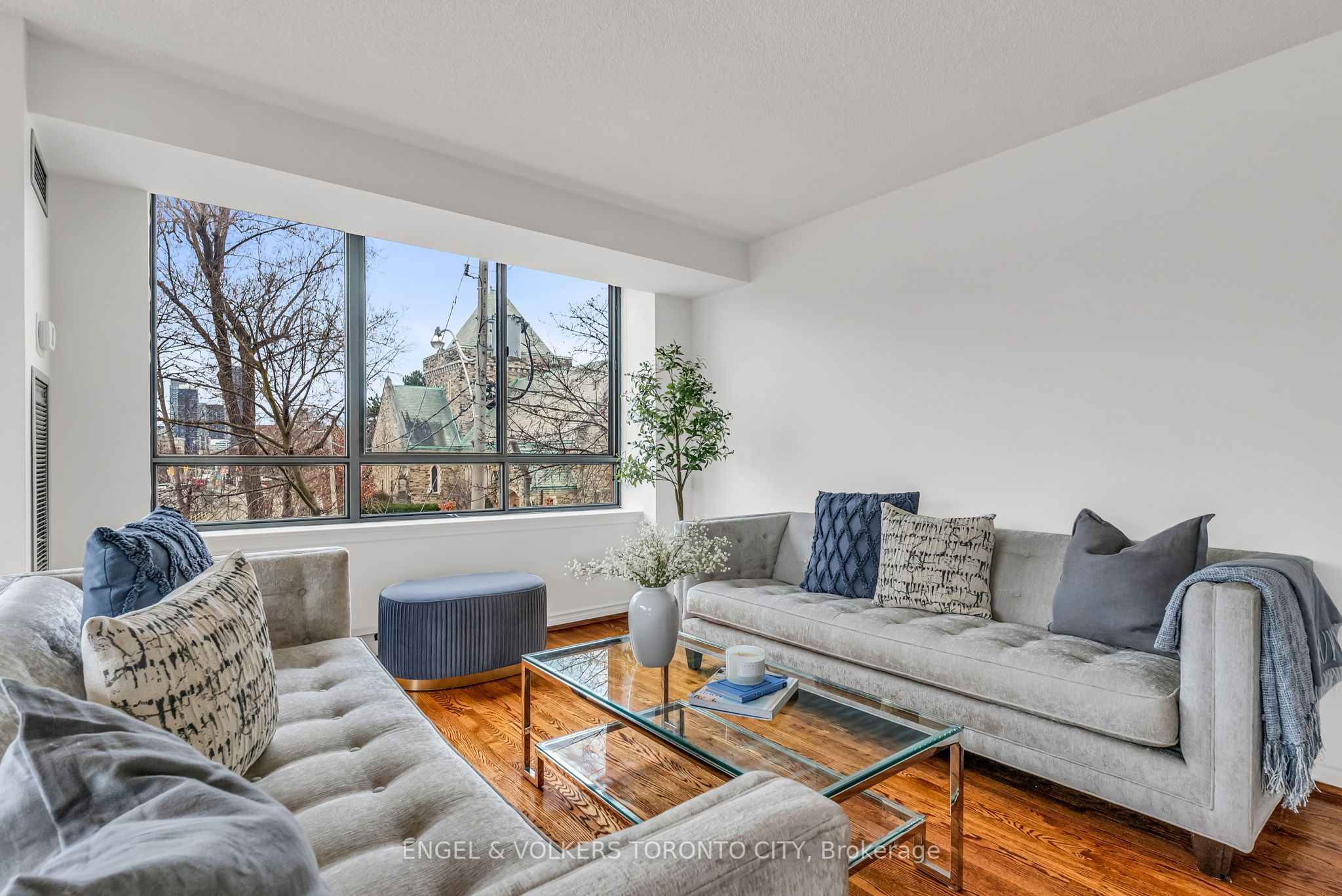 2900 Yonge Street 507 Property Photo 6