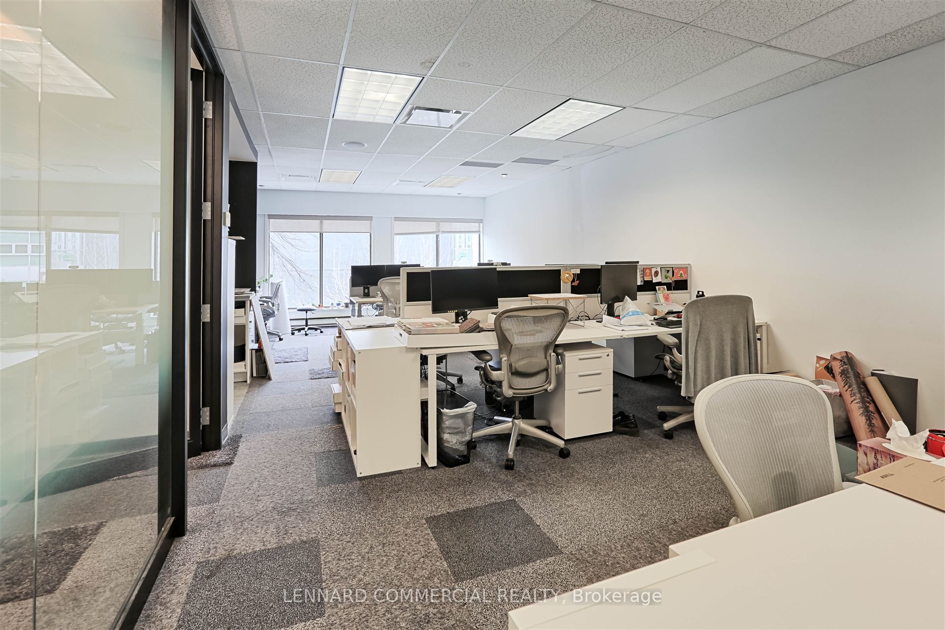 #200 - 354 Davenport Road Property Photo 12