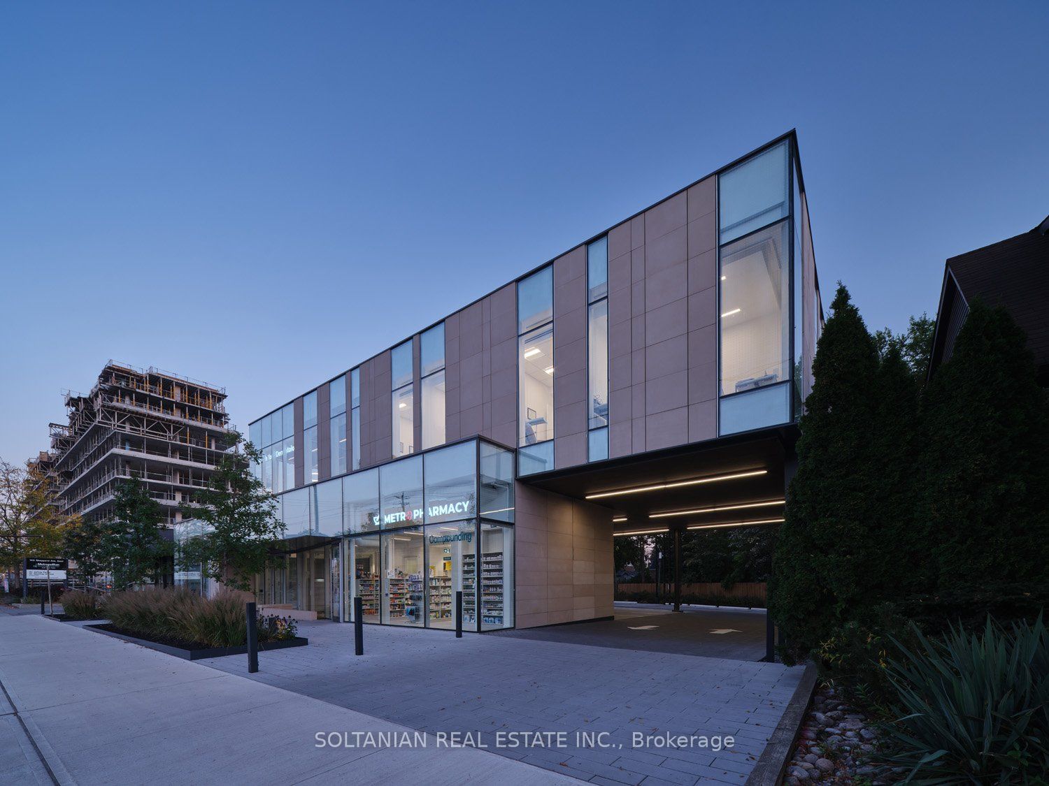#2 - 139 Sheppard Avenue Property Photo 3