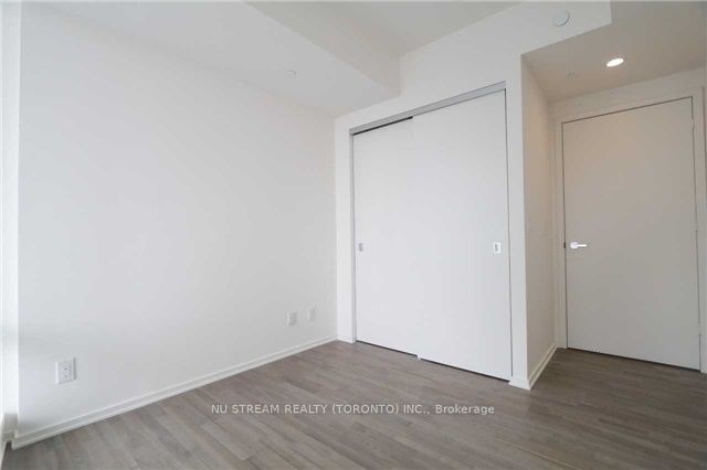 1 Bloor Street E 1701 Property Photo 32