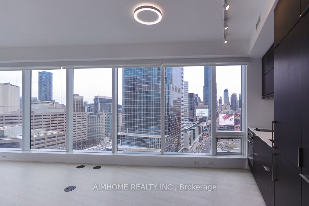 #1812 - 197 Yonge Street Property Photo 2