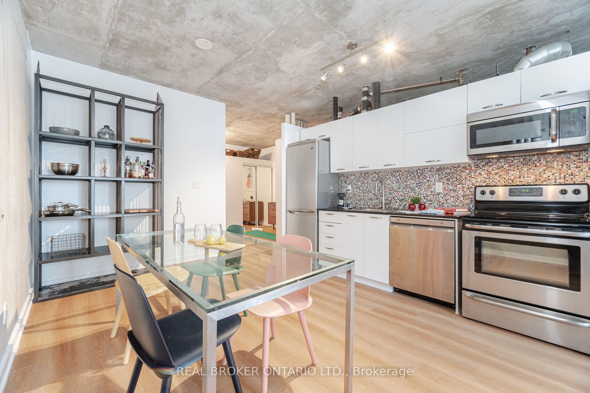 #725 - 150 Sudbury Street Property Photo 6