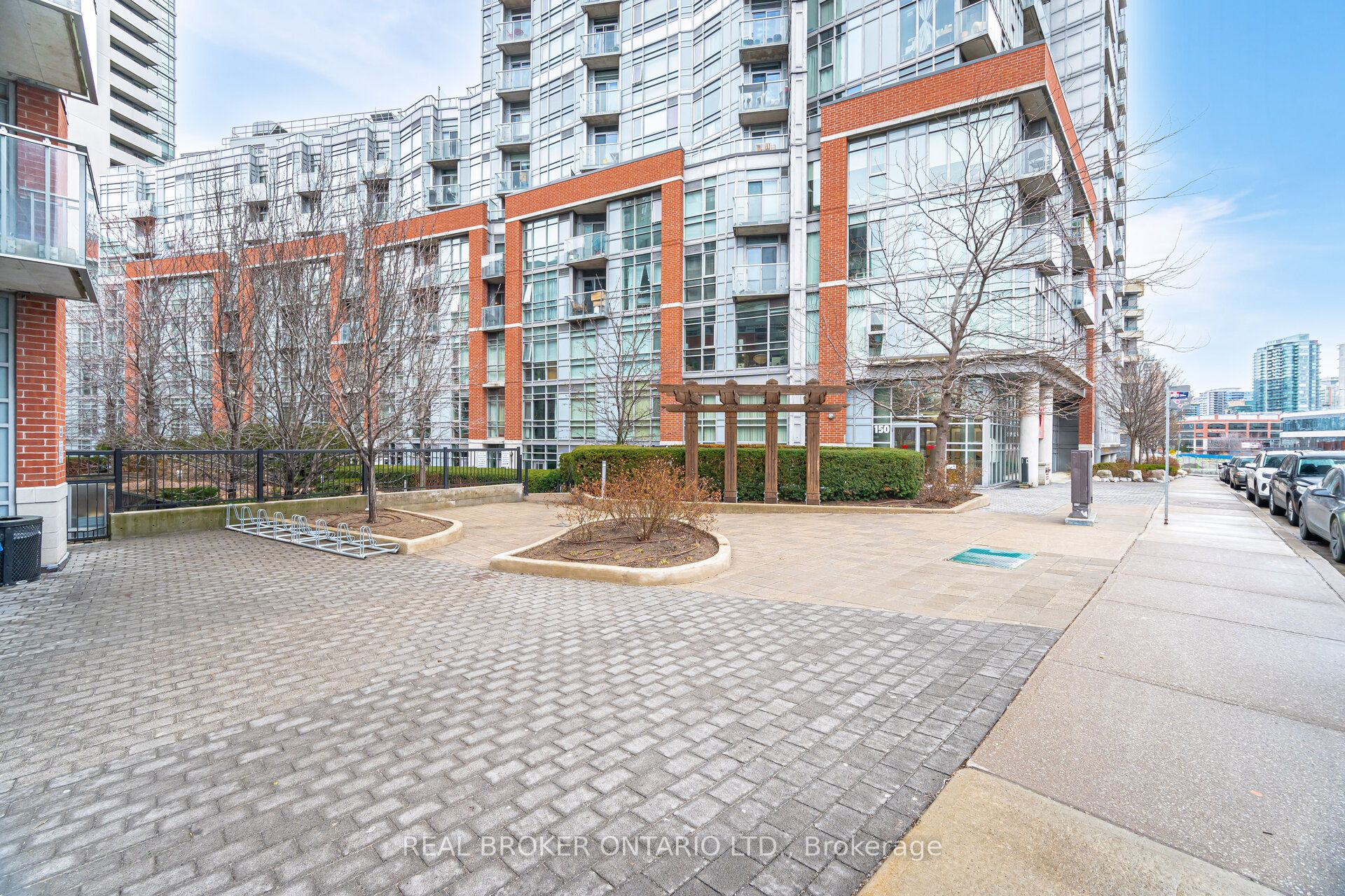 #725 - 150 Sudbury Street Property Photo 20
