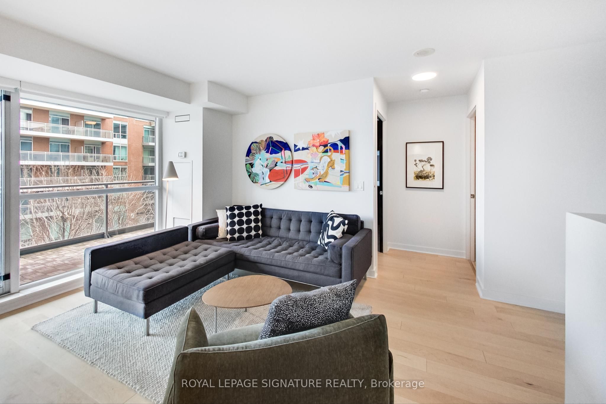 #303 - 100 Western Battery Road Property Photo 10