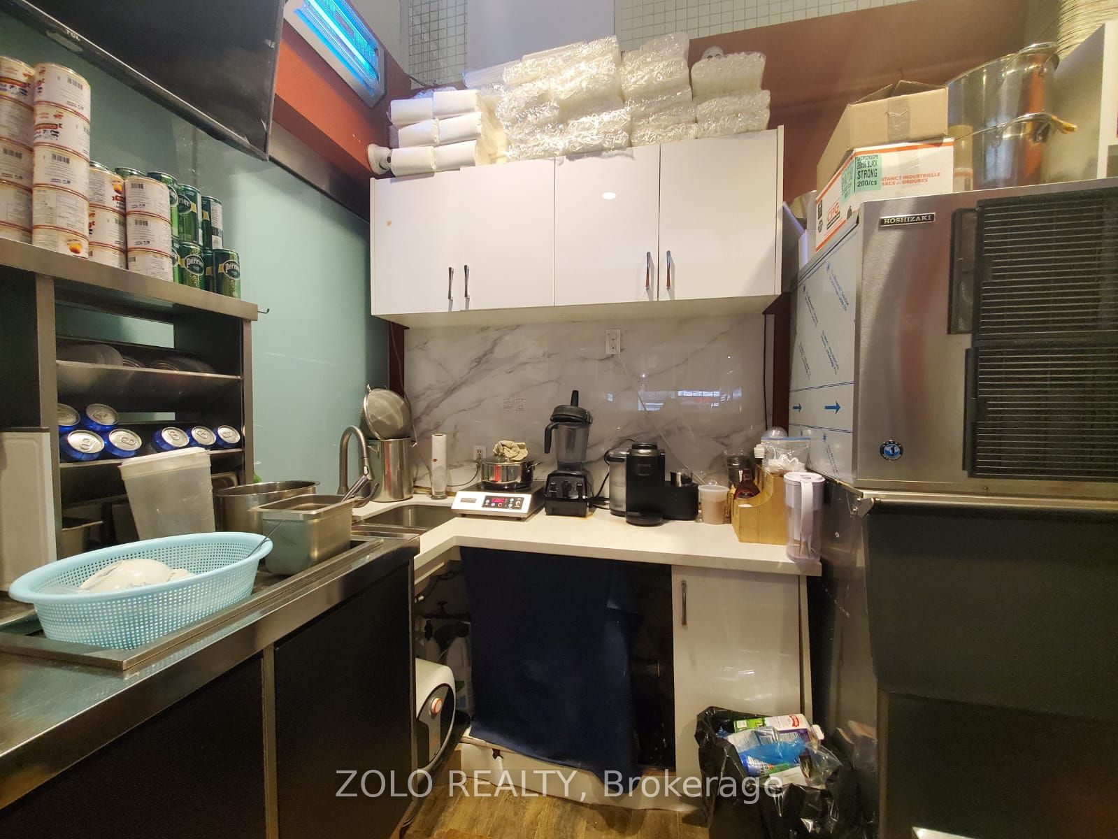#164 - 4750 Yonge Street Property Photo 2