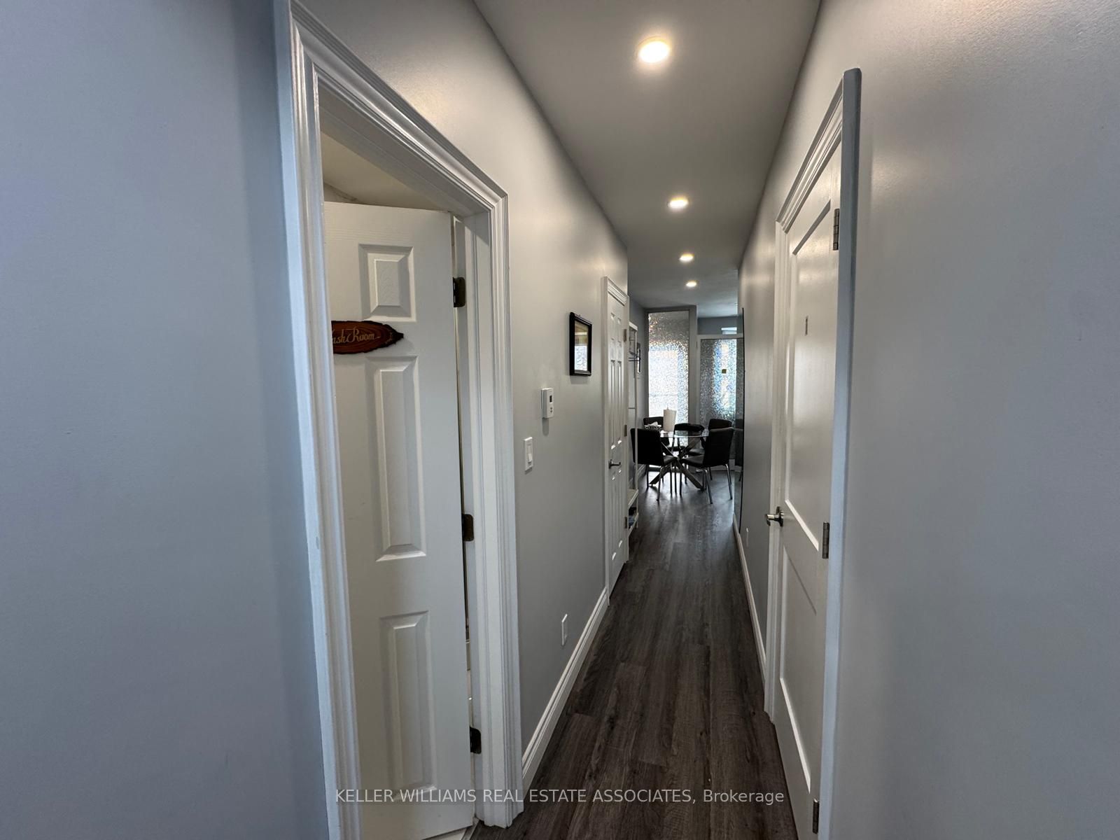 326 Bathurst Street Property Photo 6