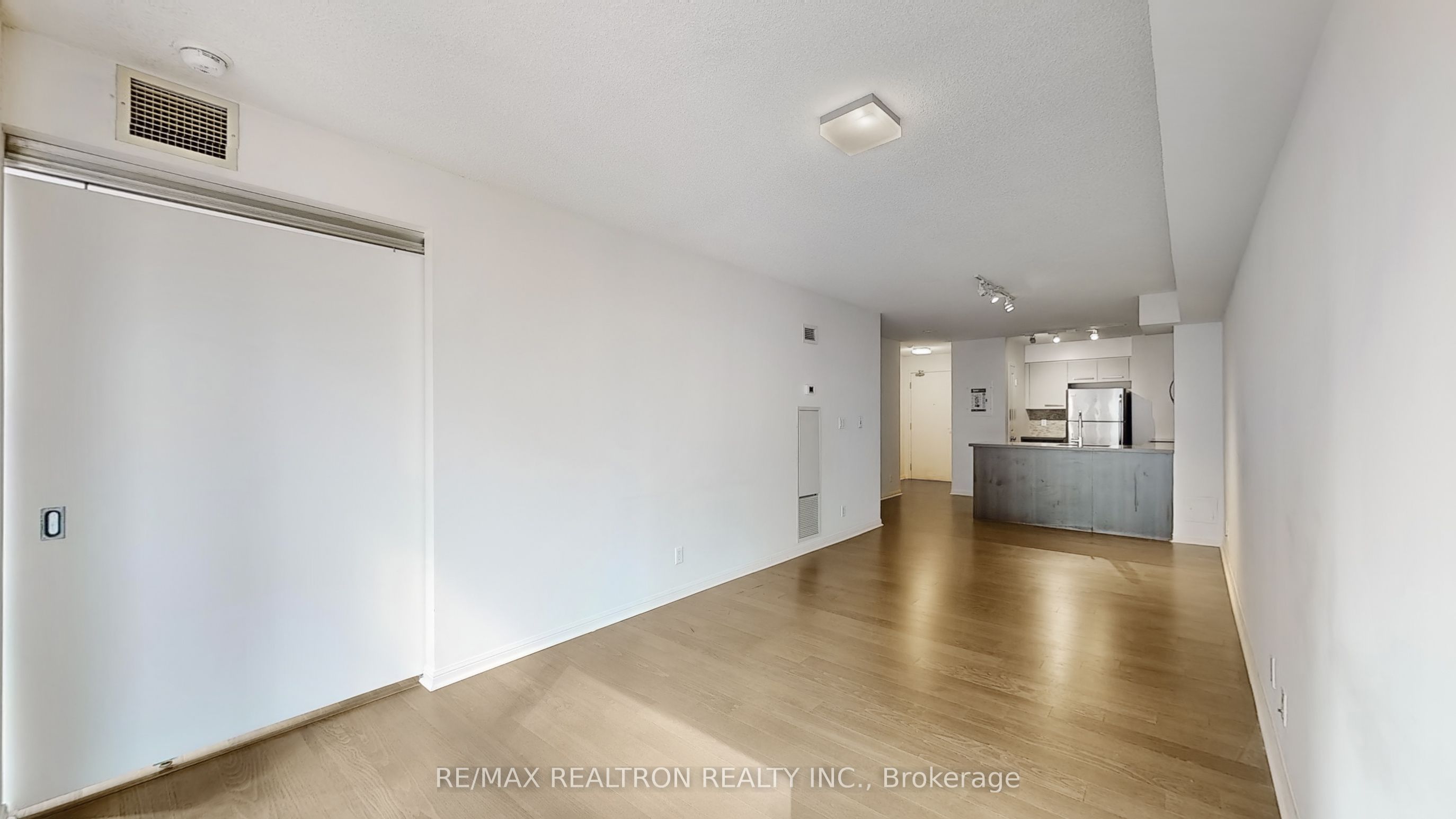 11 St Joseph Street 1503 Property Photo 6