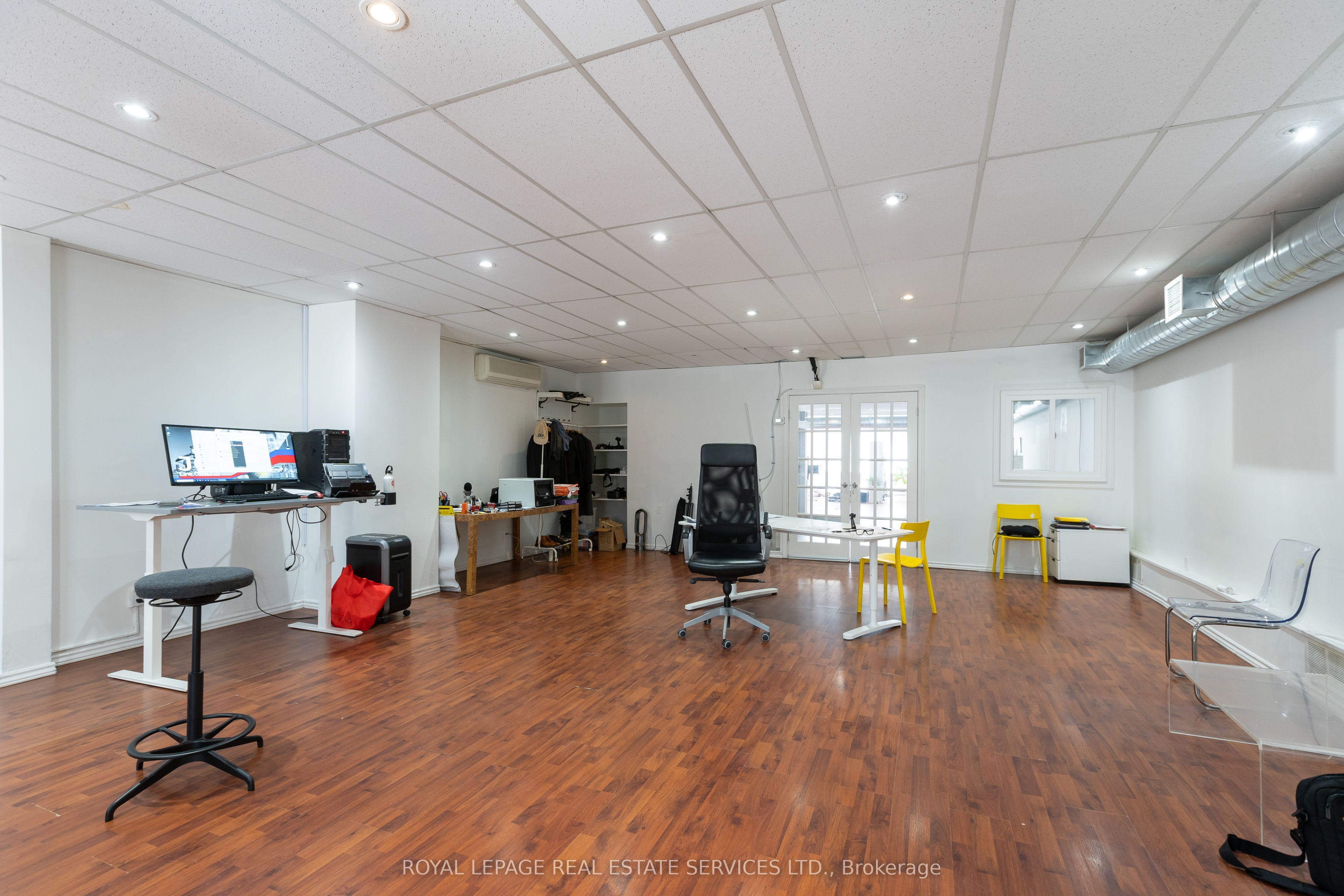 #2 - 170 Eglinton Avenue Property Photo 15