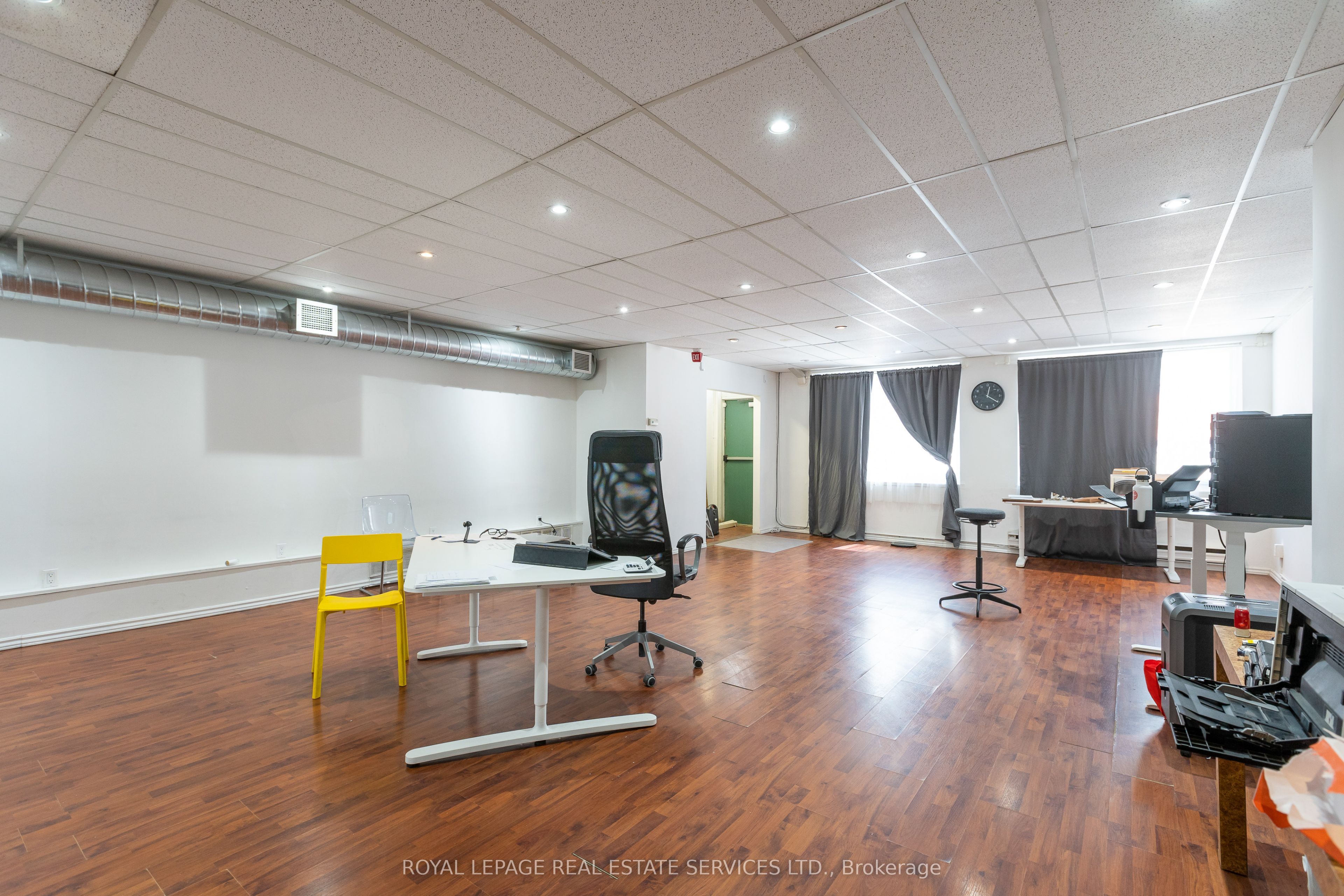 #2 - 170 Eglinton Avenue Property Photo 17