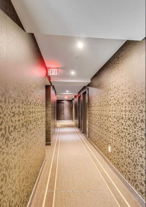 197 Yonge Street 1514 Property Photo 14