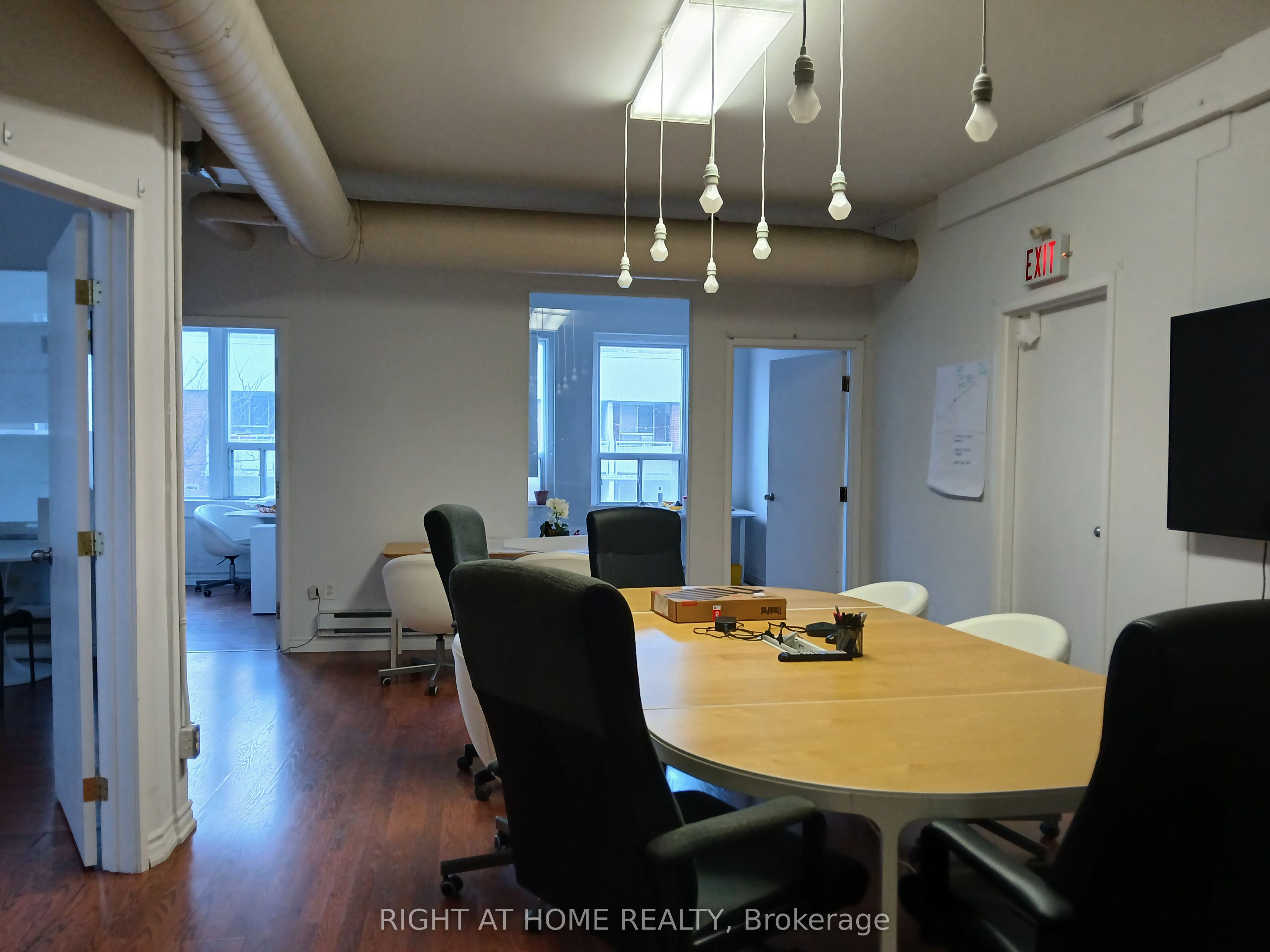 162 John Street Property Photo 7
