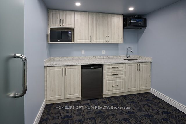 #201 - 170 Sheppard Avenue Property Photo 6