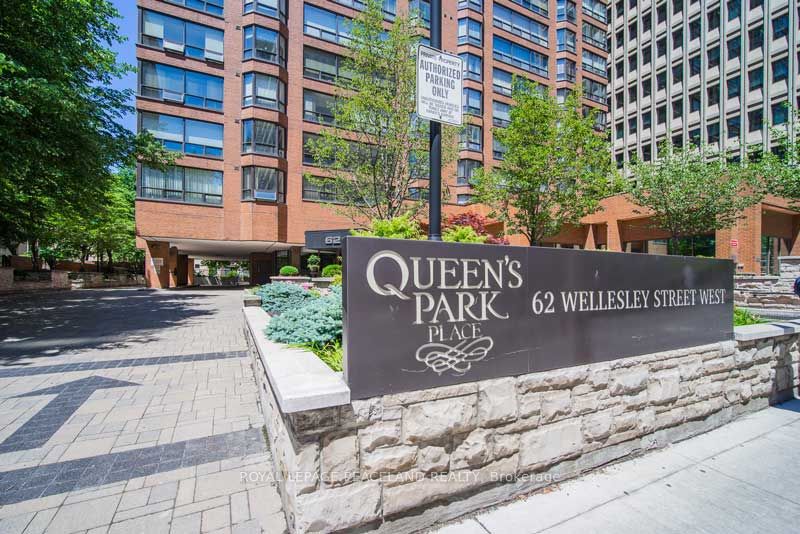 #1605 - 62 Wellesley Street Property Photo 1