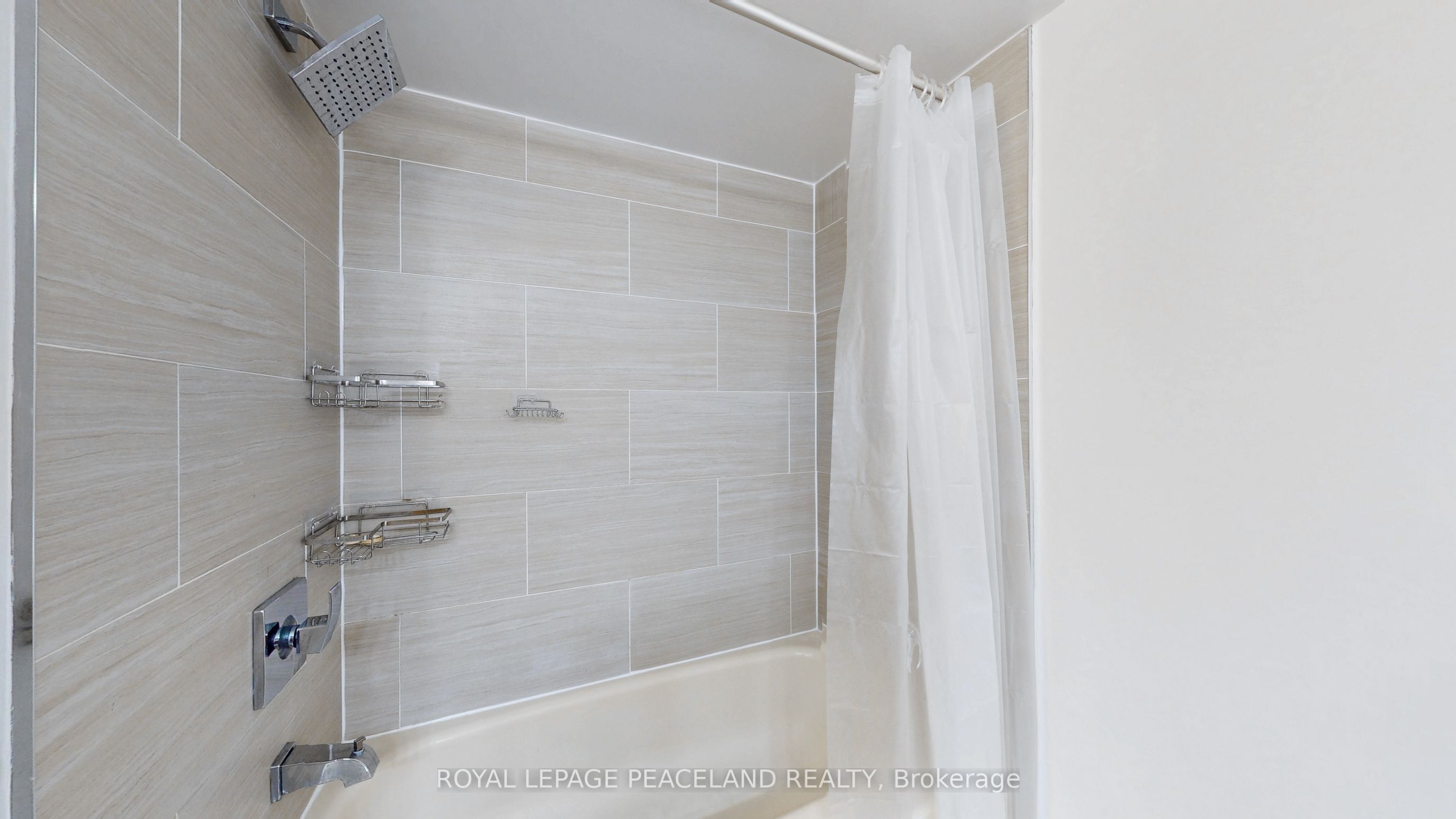 #1605 - 62 Wellesley Street Property Photo 16