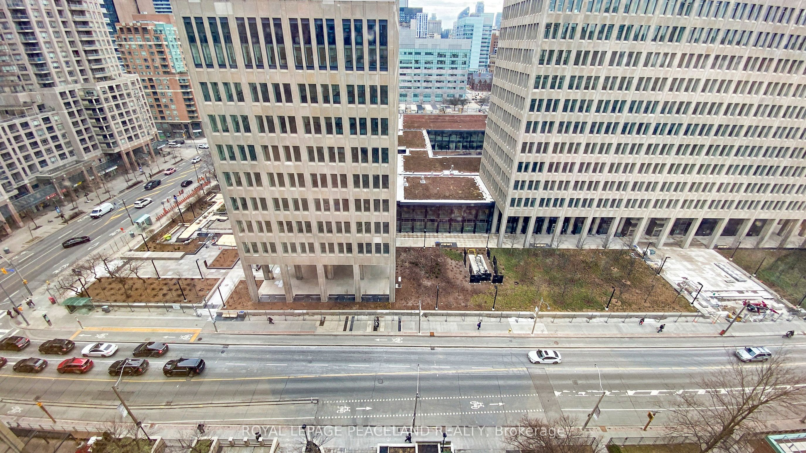 #1605 - 62 Wellesley Street Property Photo 20