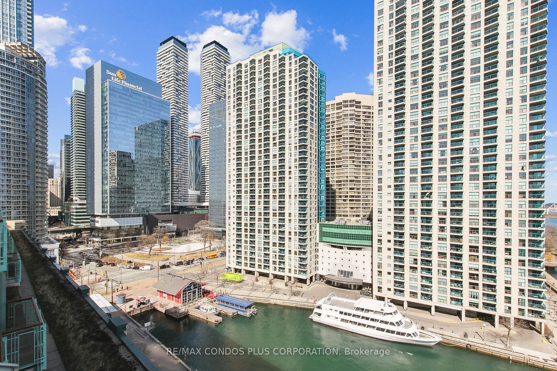 211 Queens Quay W 1013 Property Photo 29