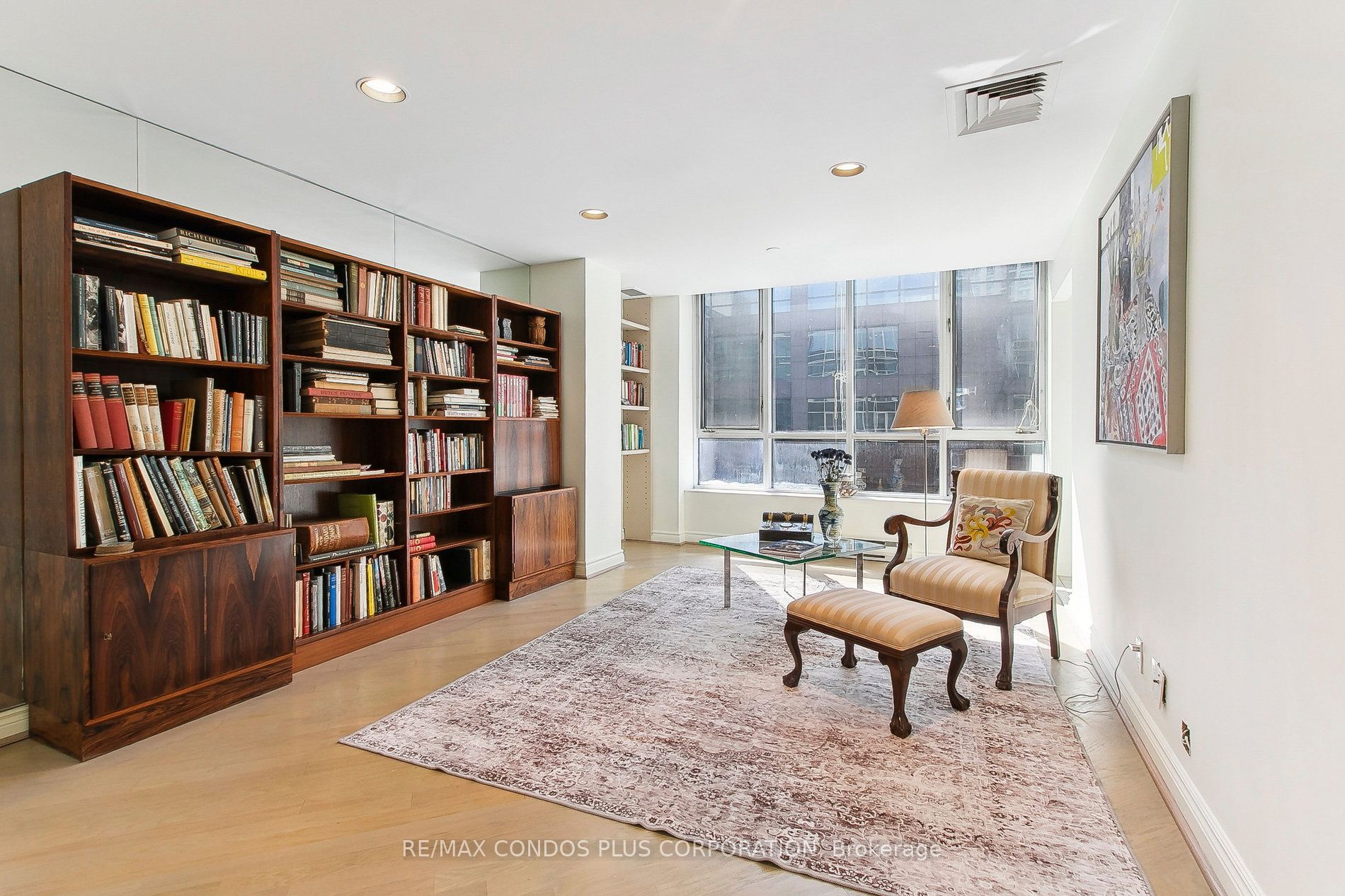 211 Queens Quay W 1013 Property Photo 16