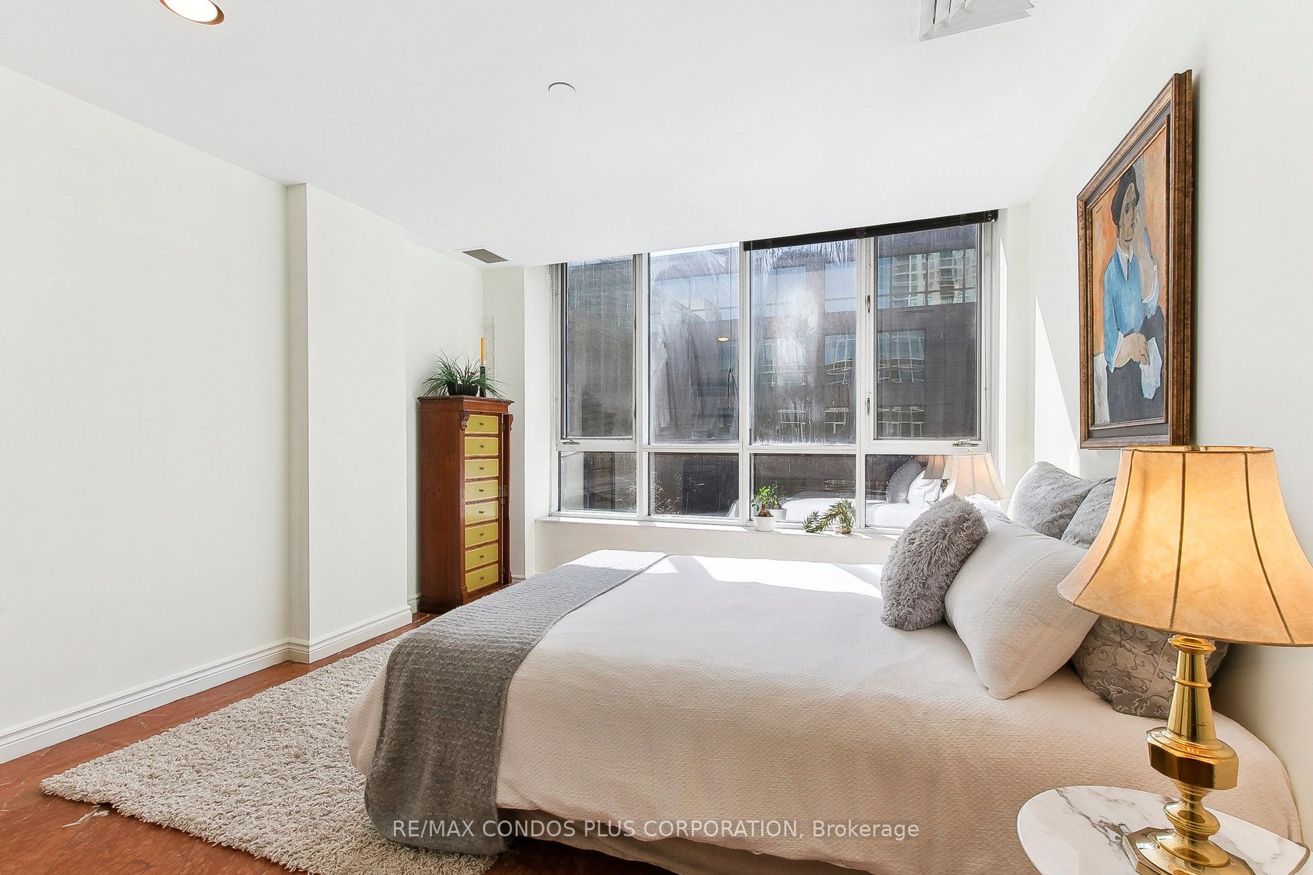 211 Queens Quay W 1013 Property Photo 25