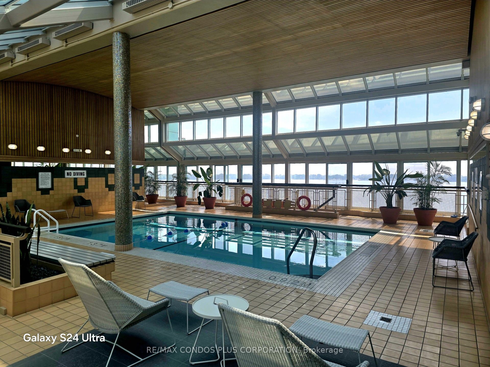 211 Queens Quay W 1013 Property Photo 32