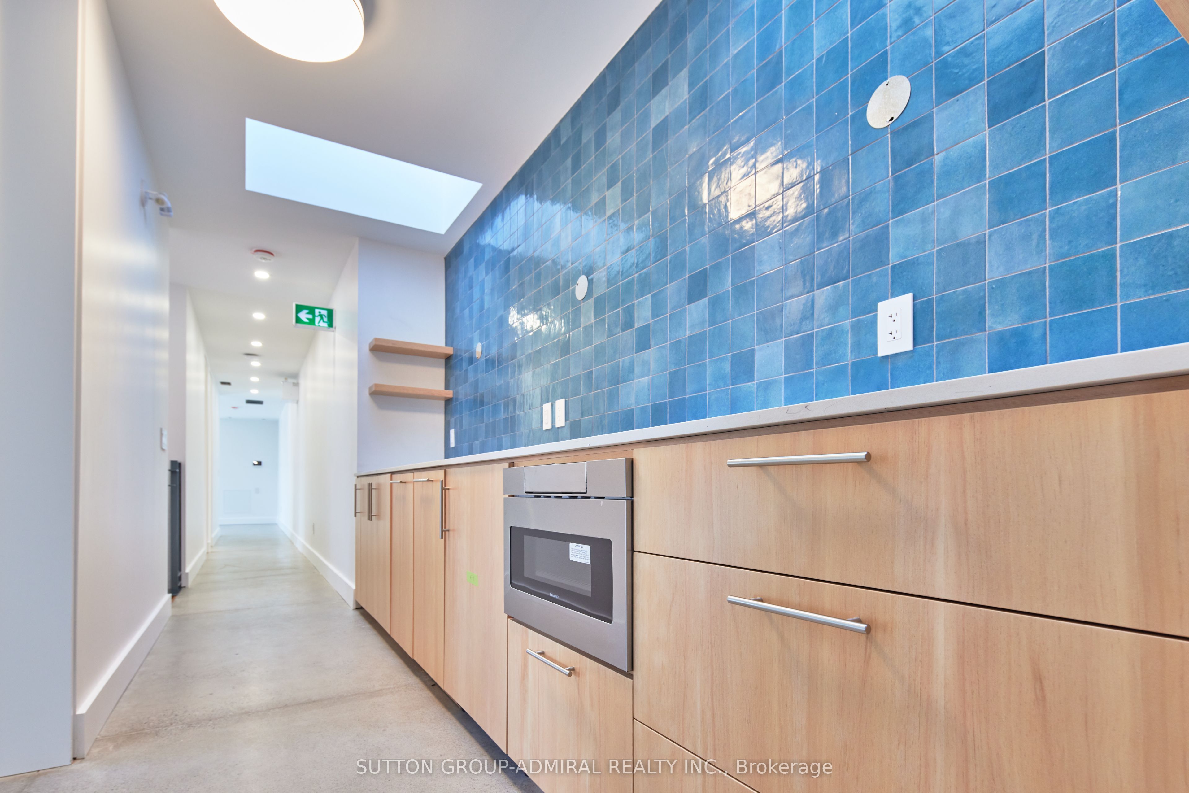 #205 - 86a Nassau Street Property Photo 10