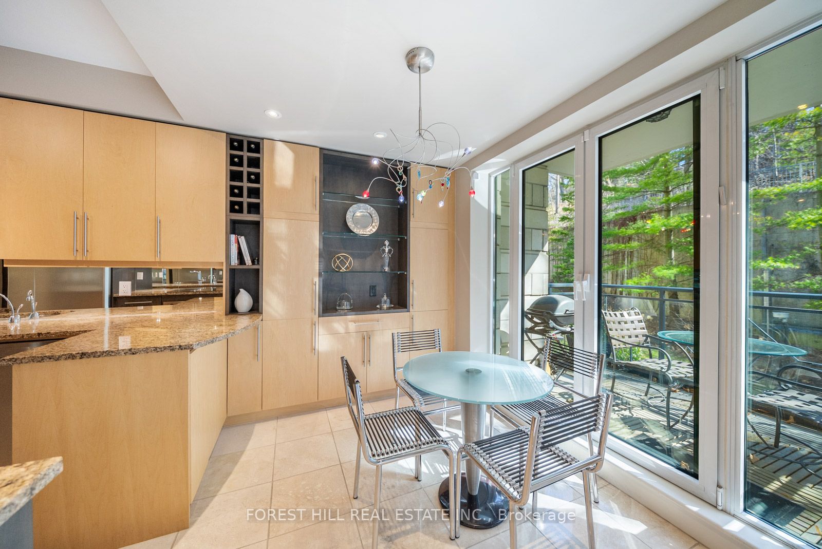 #221 - 11 William Carson Crescent Property Photo 14