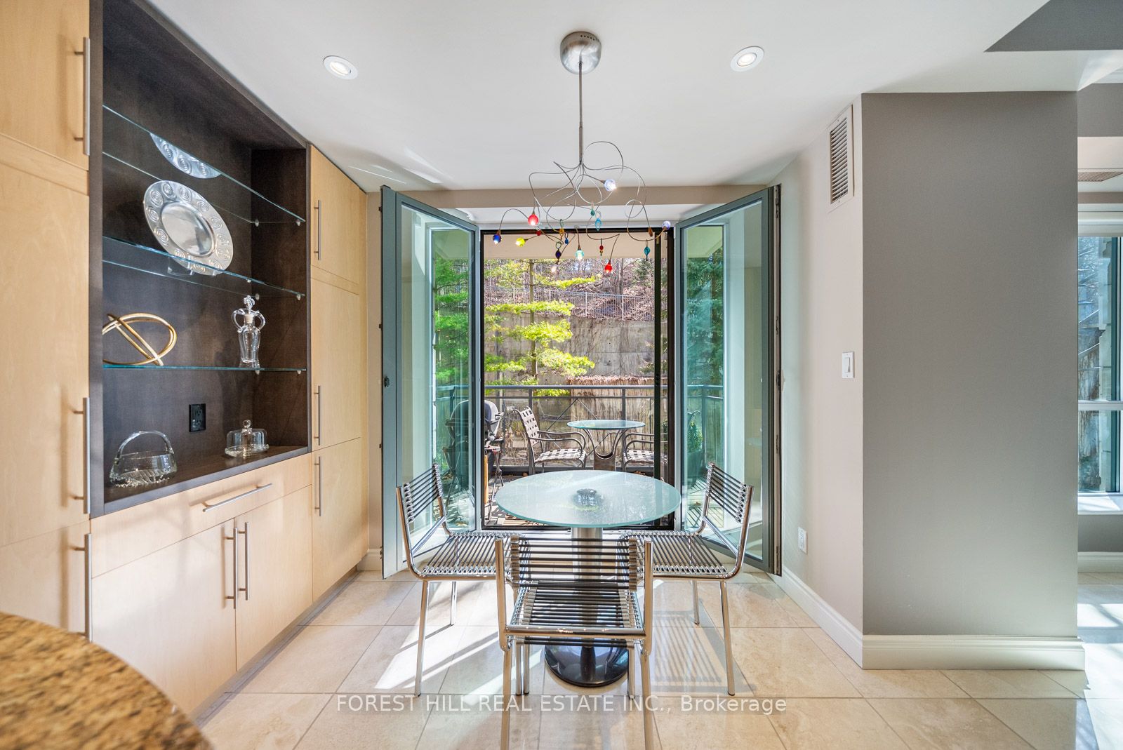 #221 - 11 William Carson Crescent Property Photo 15