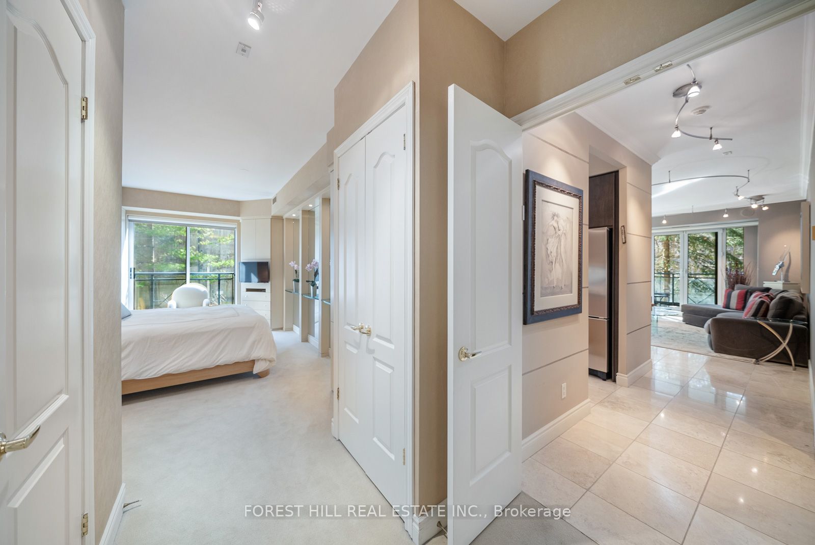 #221 - 11 William Carson Crescent Property Photo 33