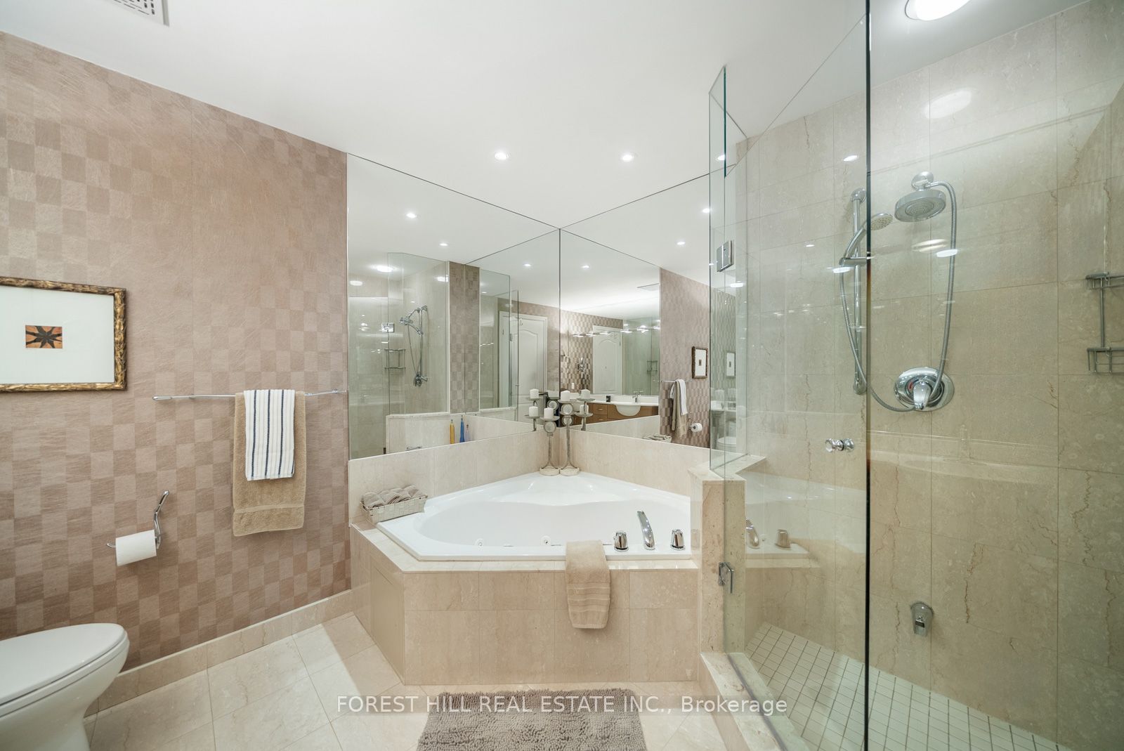 #221 - 11 William Carson Crescent Property Photo 38