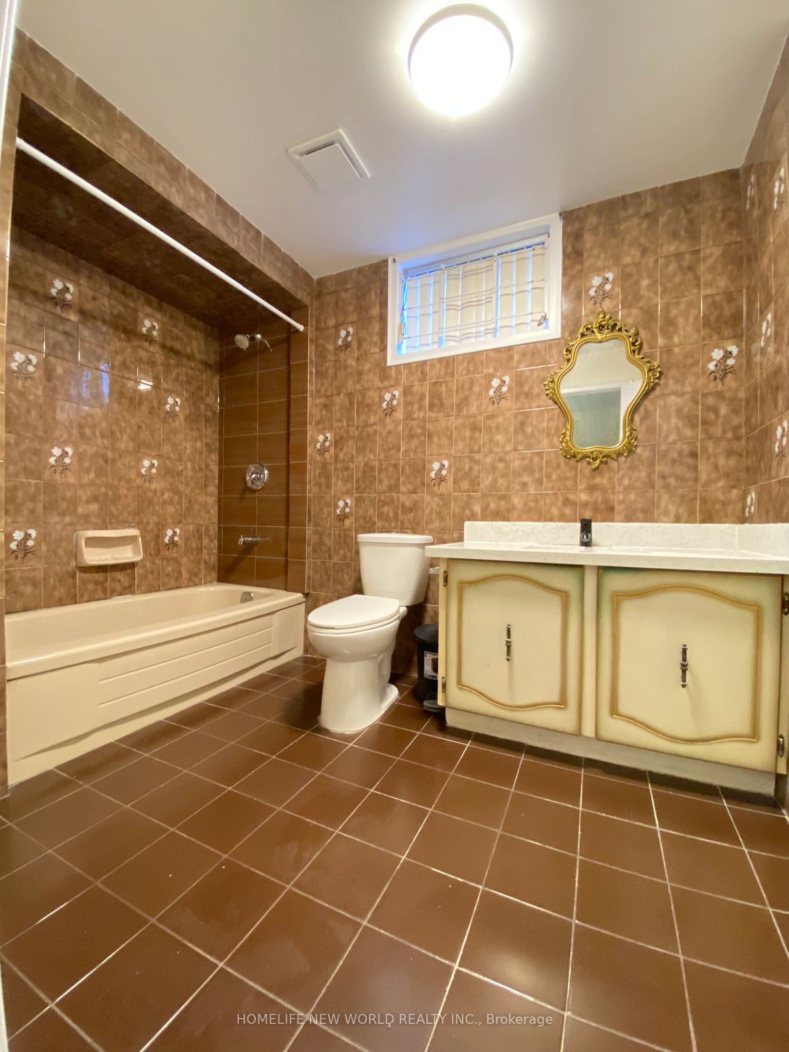 290 Sheppard Avenue Property Photo 18