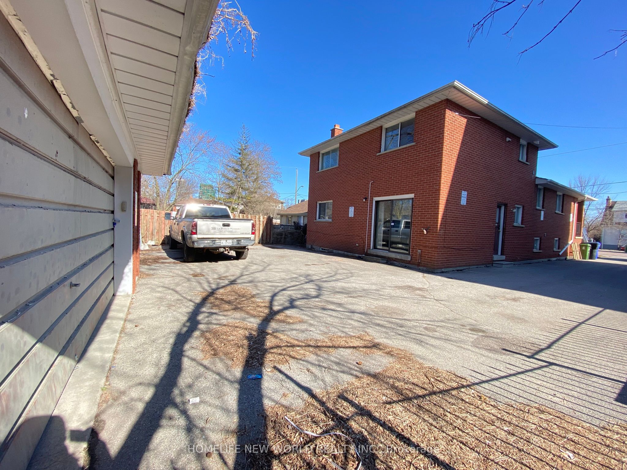 290 Sheppard Avenue Property Photo 25